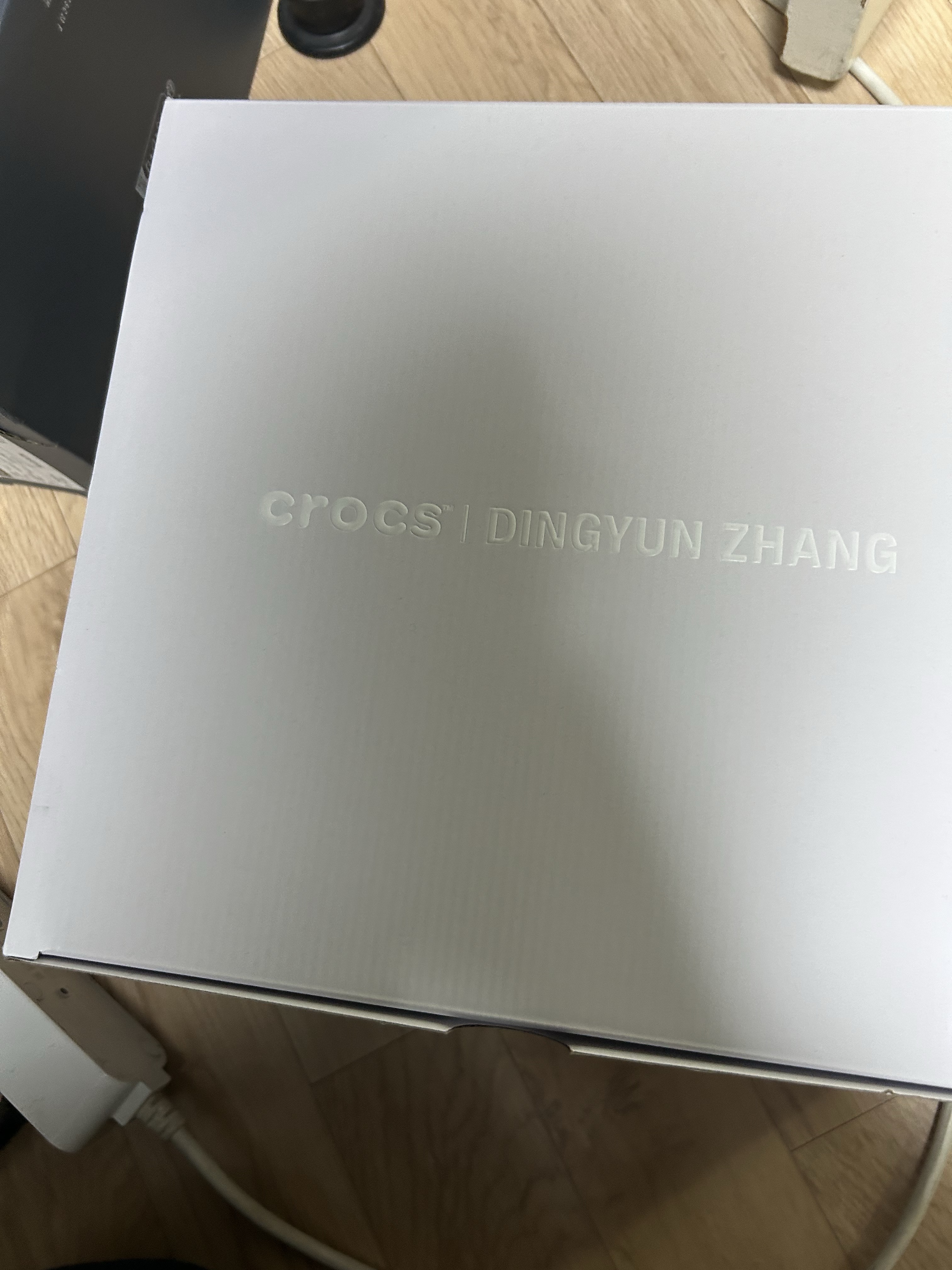 Crocs x Dingyun Zhang Diffuser Clog White 착용 스타일