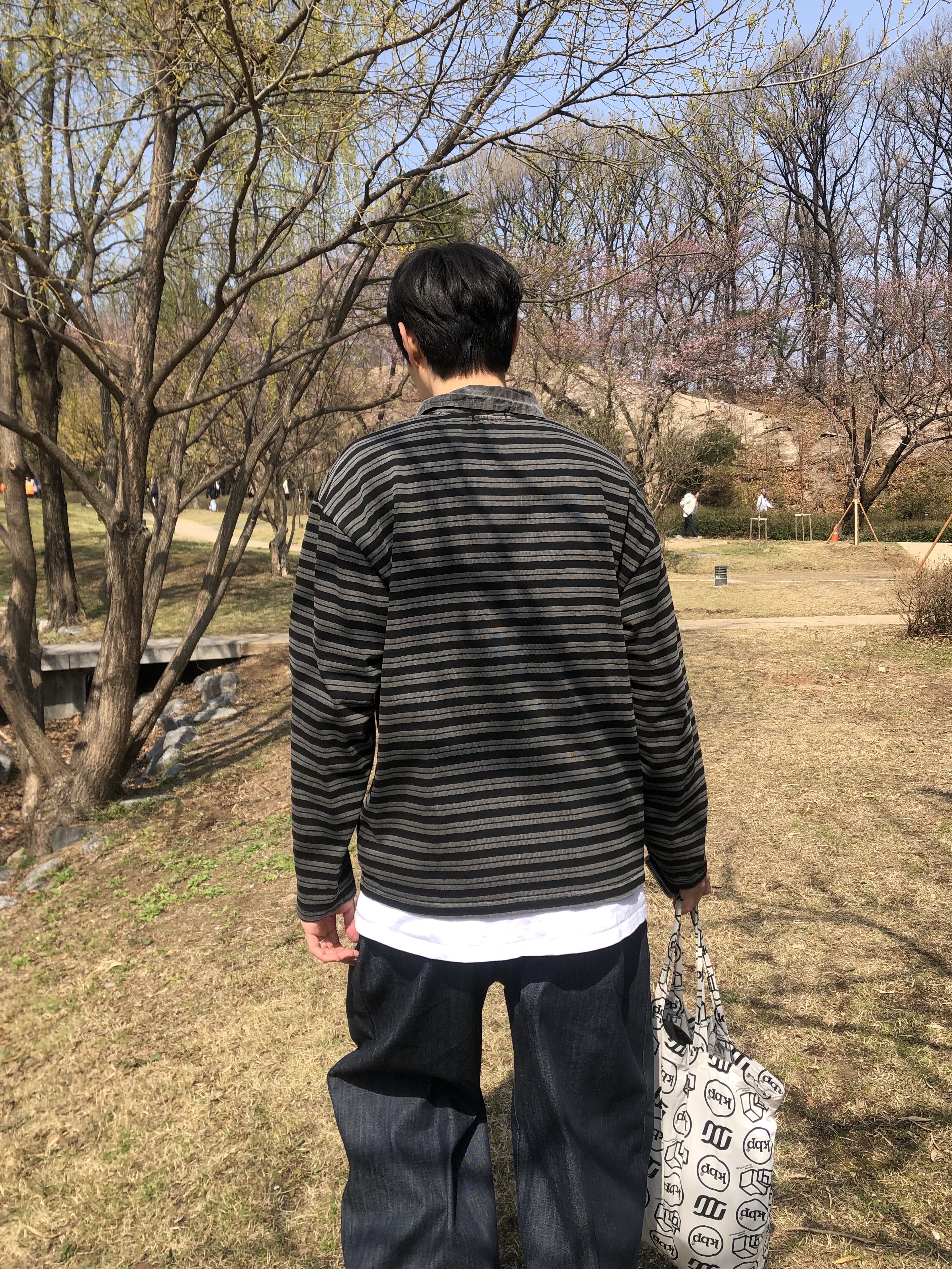 Pemont Square Black 착용 스타일 - 2