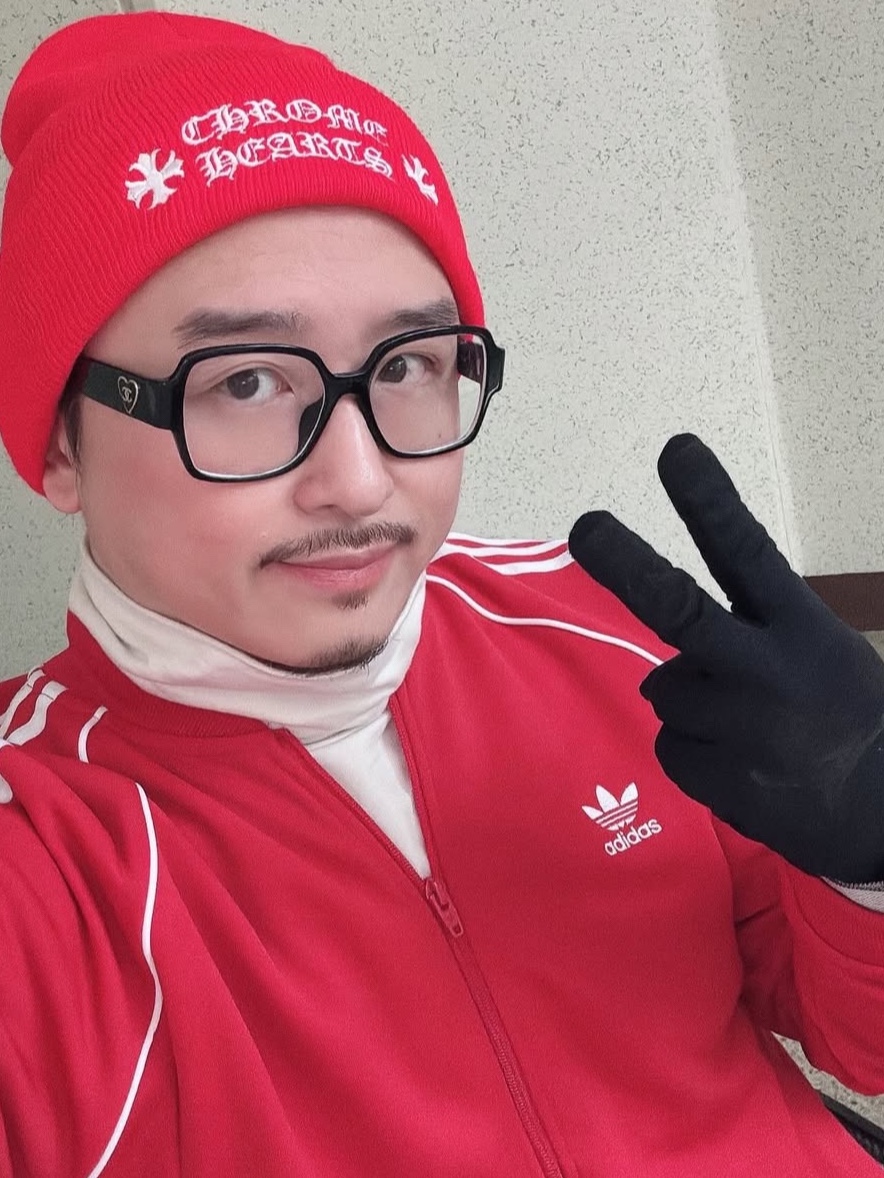 Chanel Square Blue Light Glasses Acetate & Black Asian Fit, Adidas Adicolor Woven Firebird Track Top Better Scarlet - KR Sizing 착용 스타일 - 2