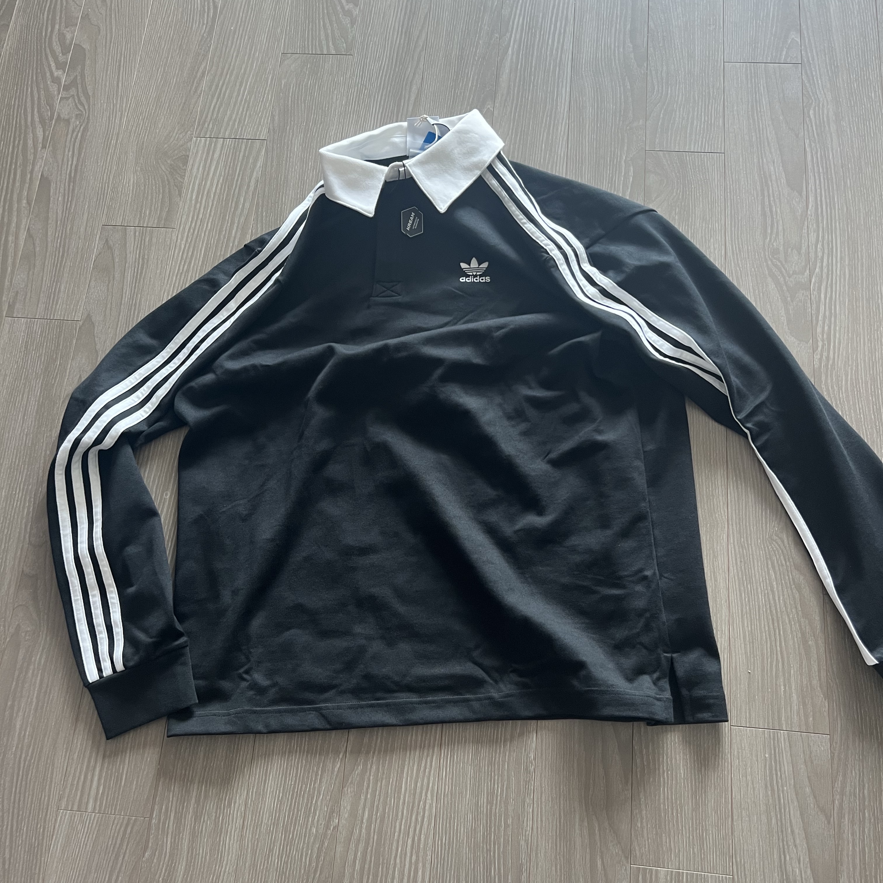 Adidas Adicolor Rugby  Polo Shirt Black - KR Sizing 착용 스타일