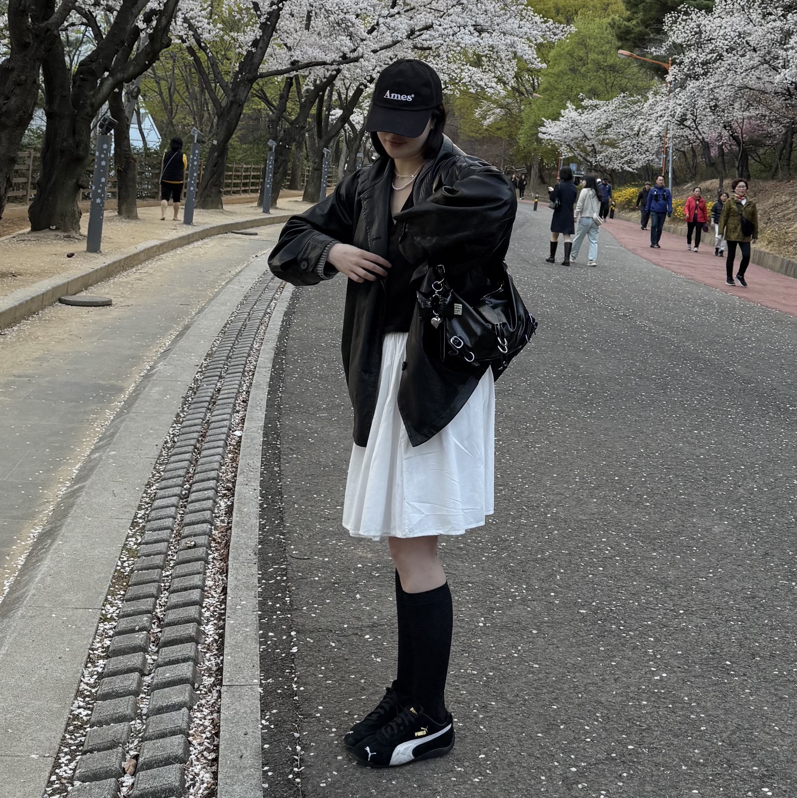Puma Speedcat OG Black White 착용 스타일