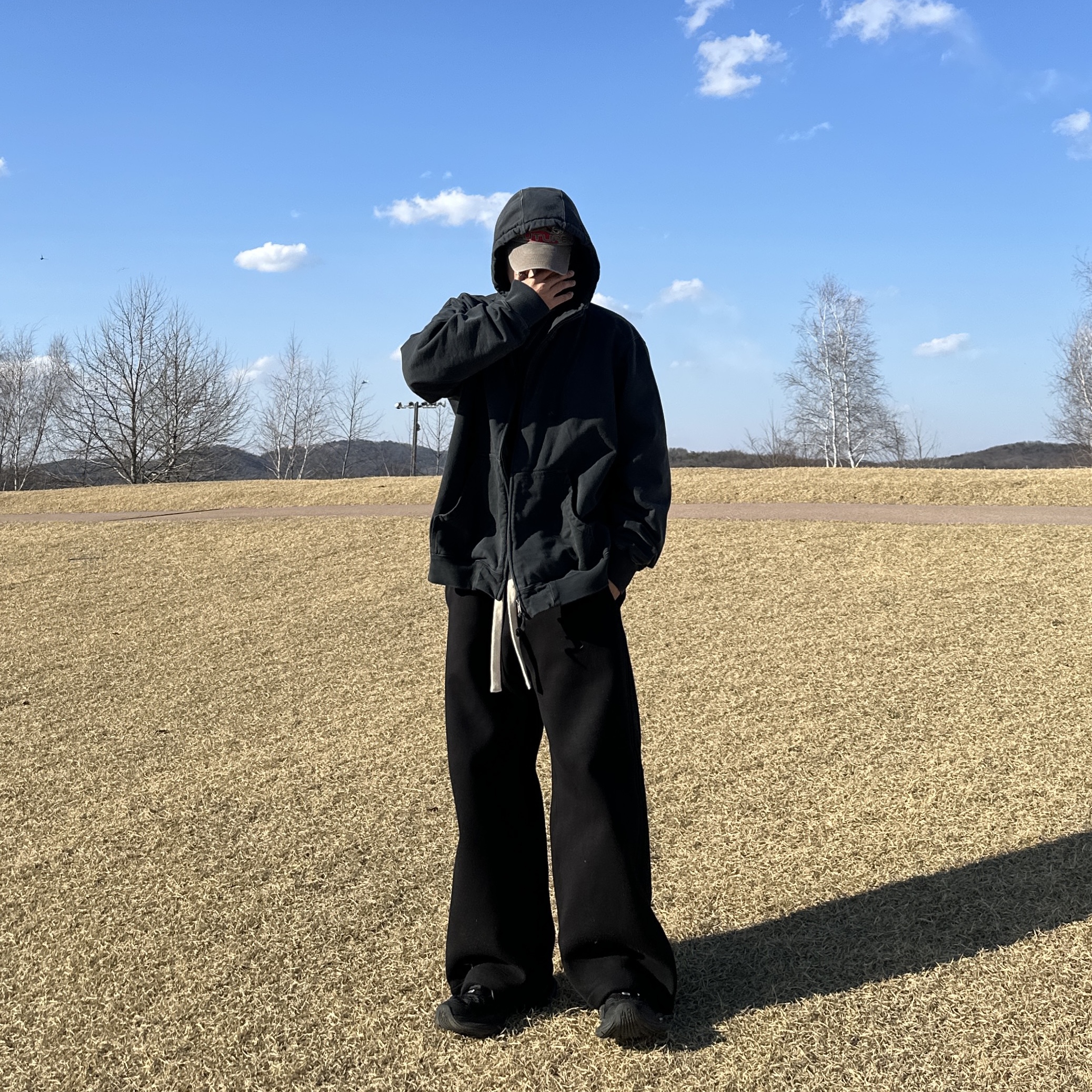 Nonnod Scuba Pajama Pants Black, Balenciaga Circuit Sneaker Black 착용 스타일 - 1