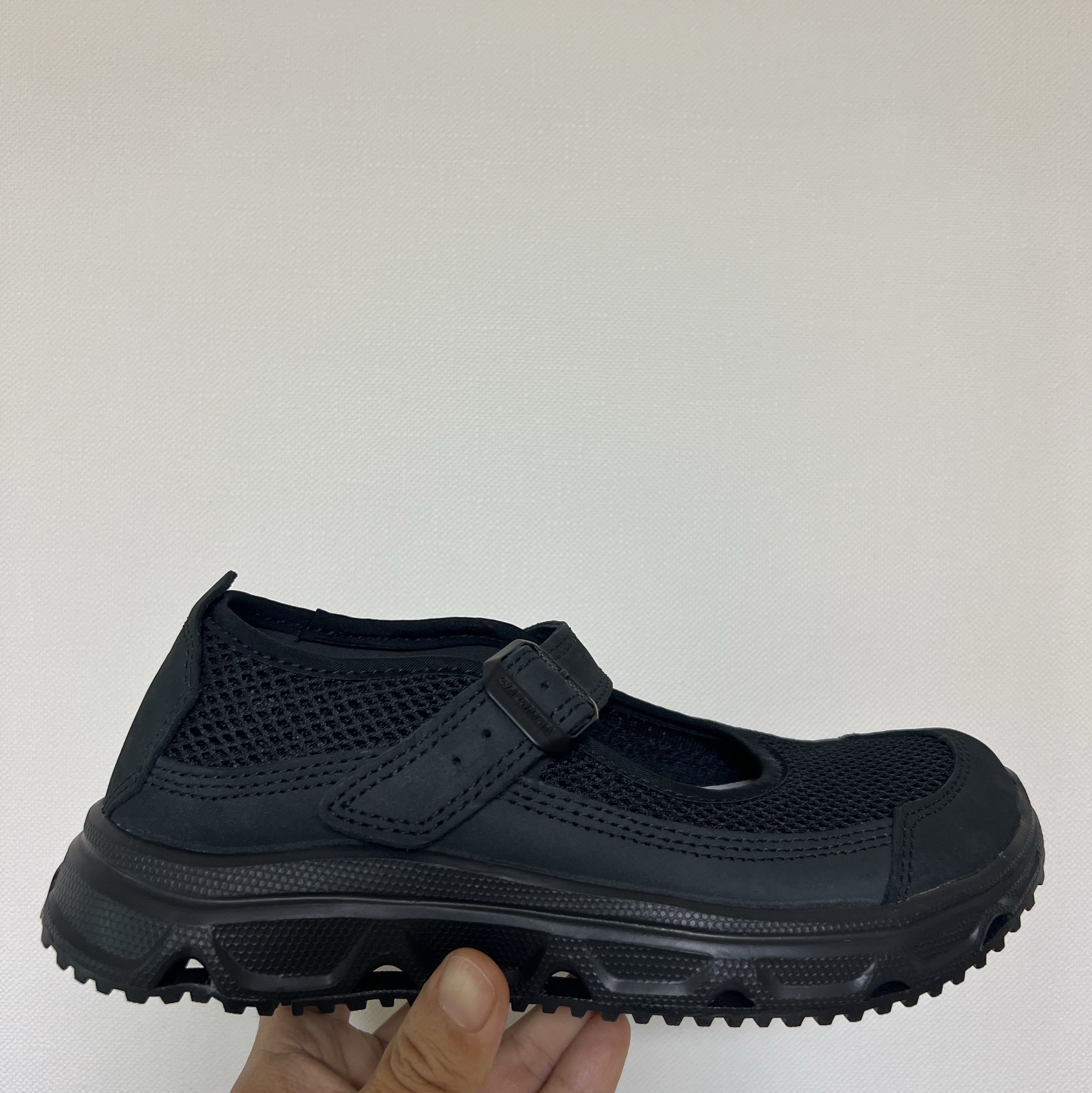 Salomon RX Marie Jeanne Black 착용 스타일 - 1