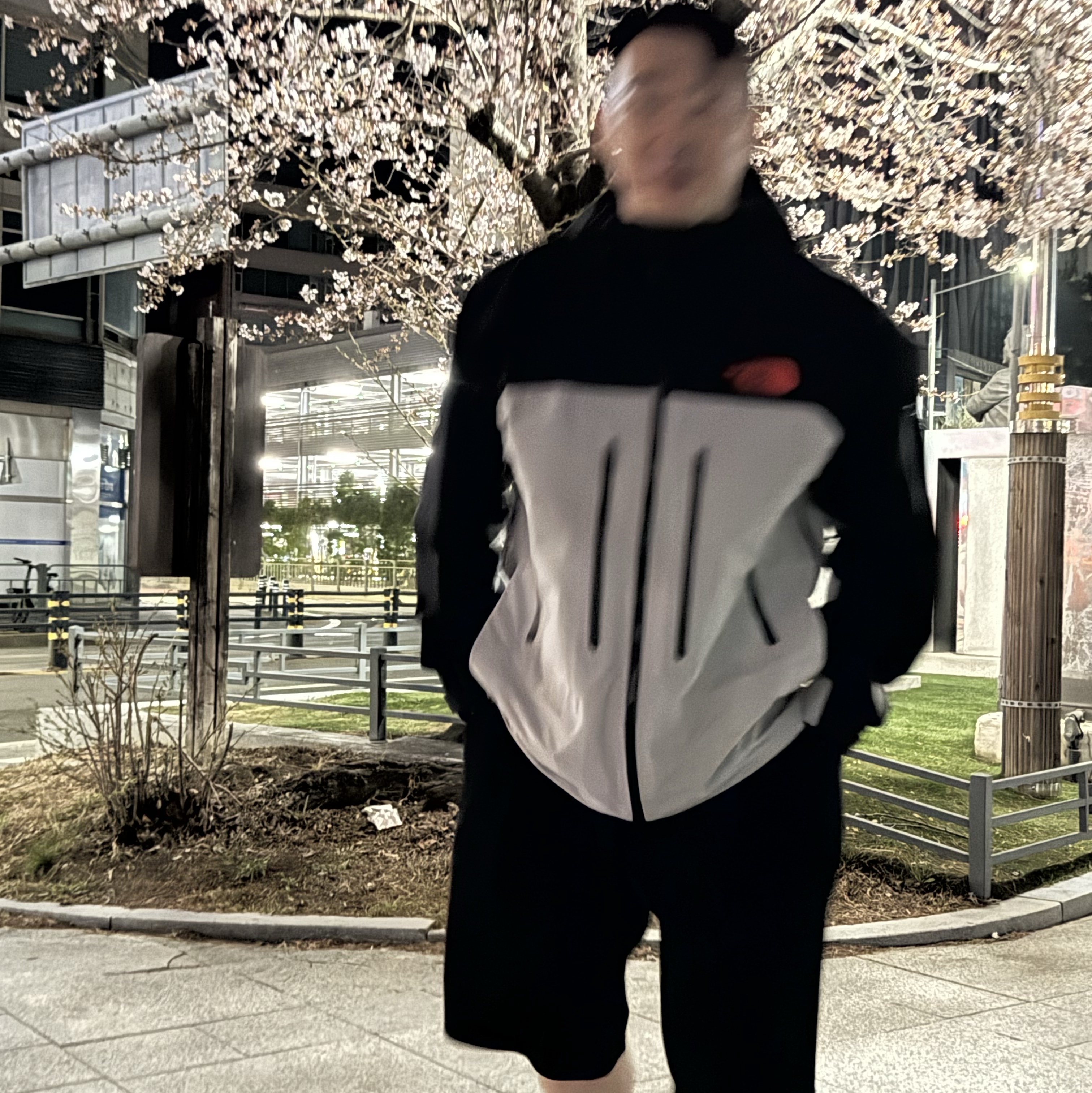 Supreme x The North Face Taped Seam Shell Jacket Grey - 22FW, Nike Air VaporMax 2023 Flyknit Pure Platinum 착용 스타일 - 2