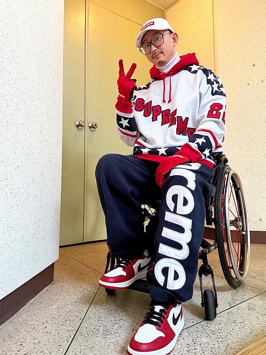 Supreme Hockey Hooded Sweatshirt Ash Grey - 22FW, Jordan 1 Low Golf Chicago 착용 스타일 - 1