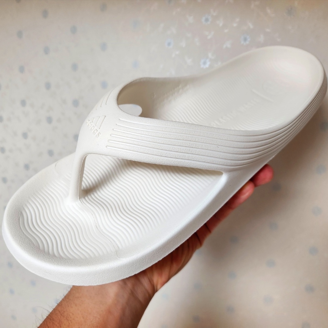 Adidas Adicane Flip Flop Cream White 착용 스타일 - 1