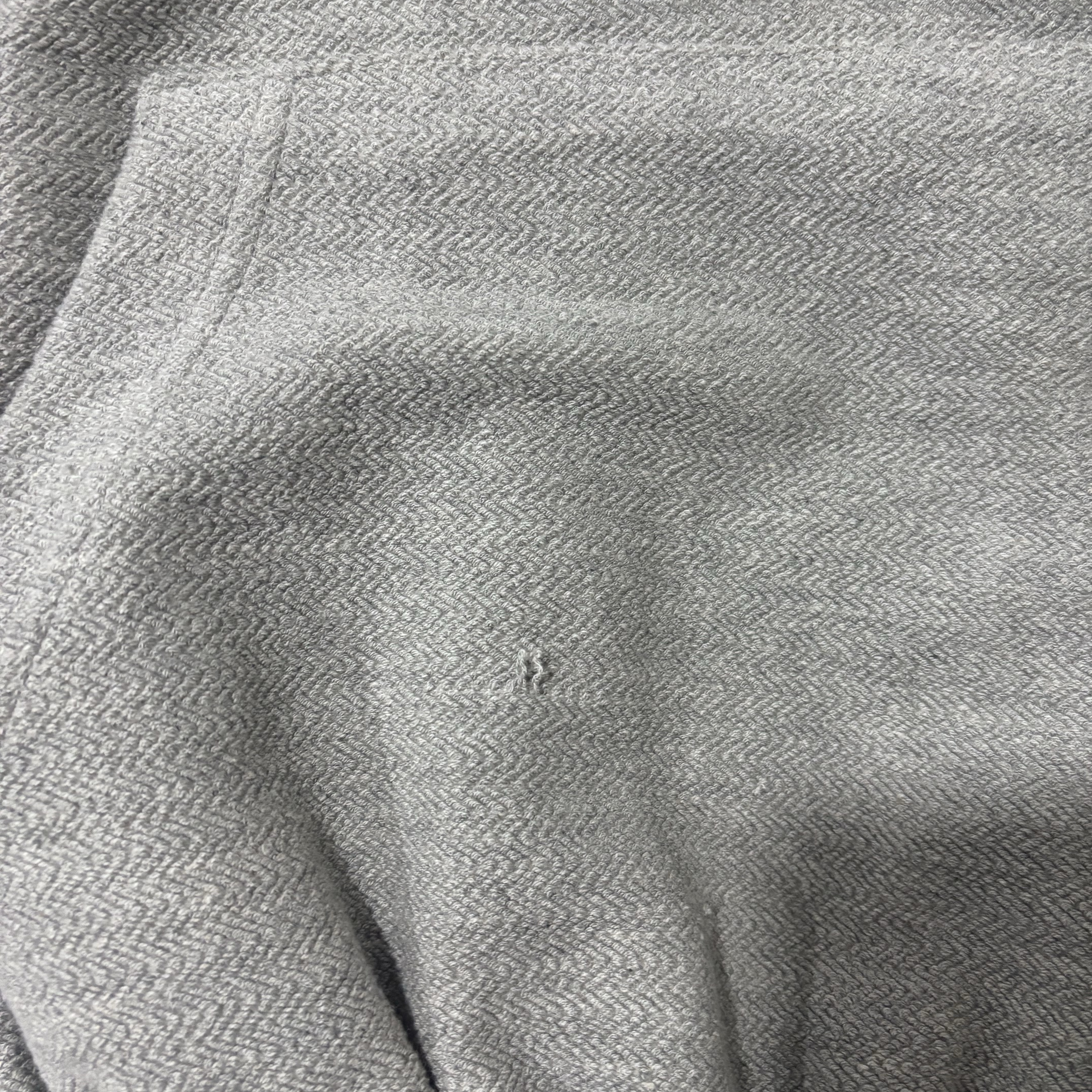 IAB Studio Herringbone Hoodie Gray White 착용 스타일
