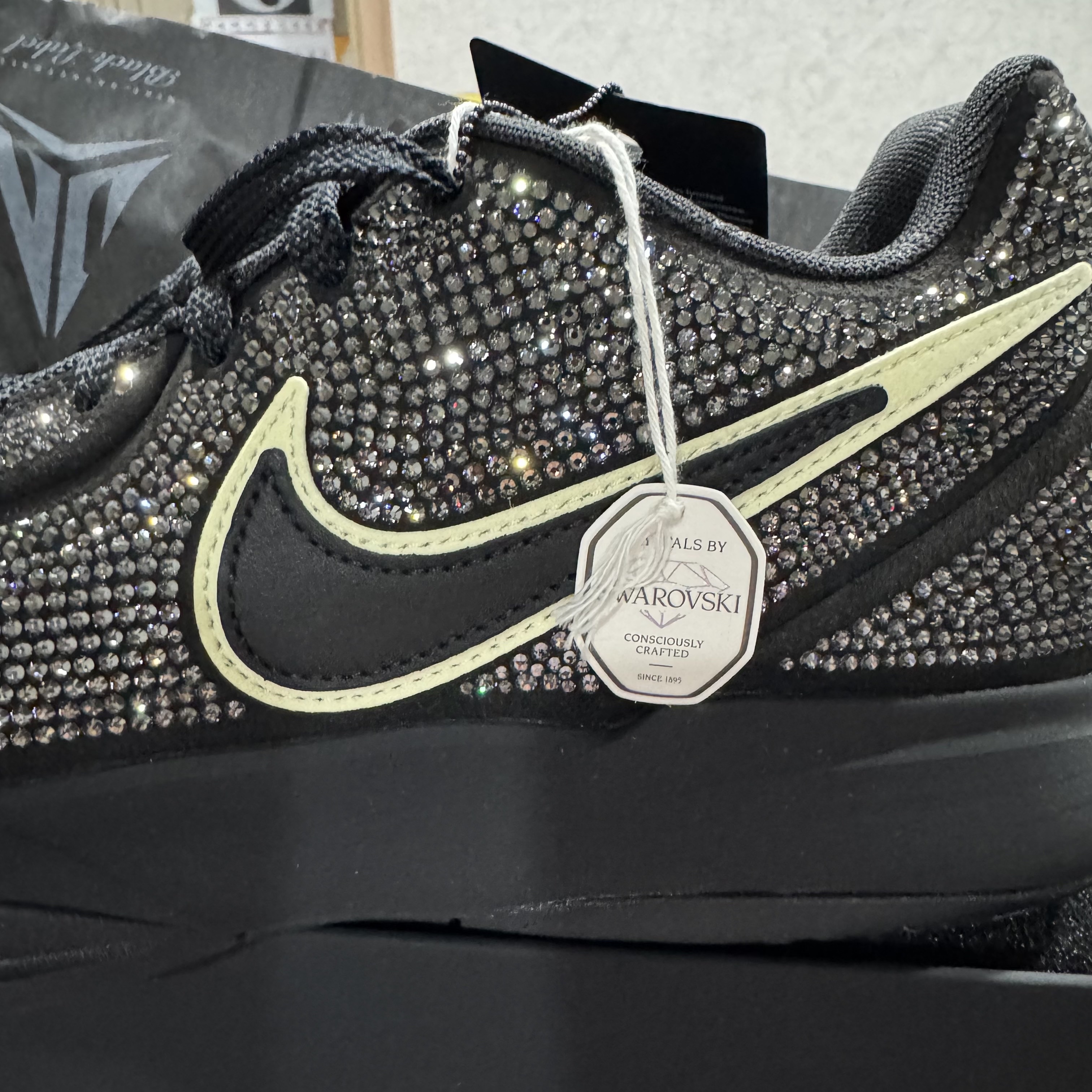 Nike x Swarovski Ja 2 Black Label 착용 스타일 - 3
