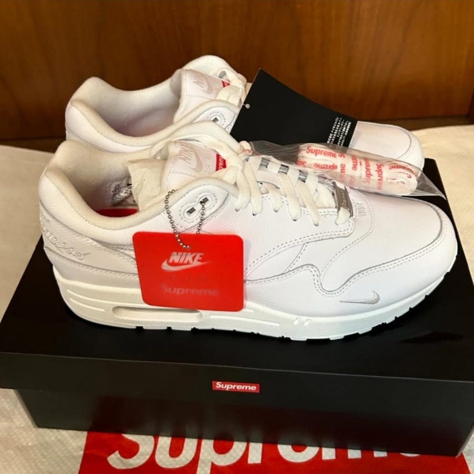 Nike x Supreme Air Max 1 '87 White - 25SS 착용 스타일 - 2