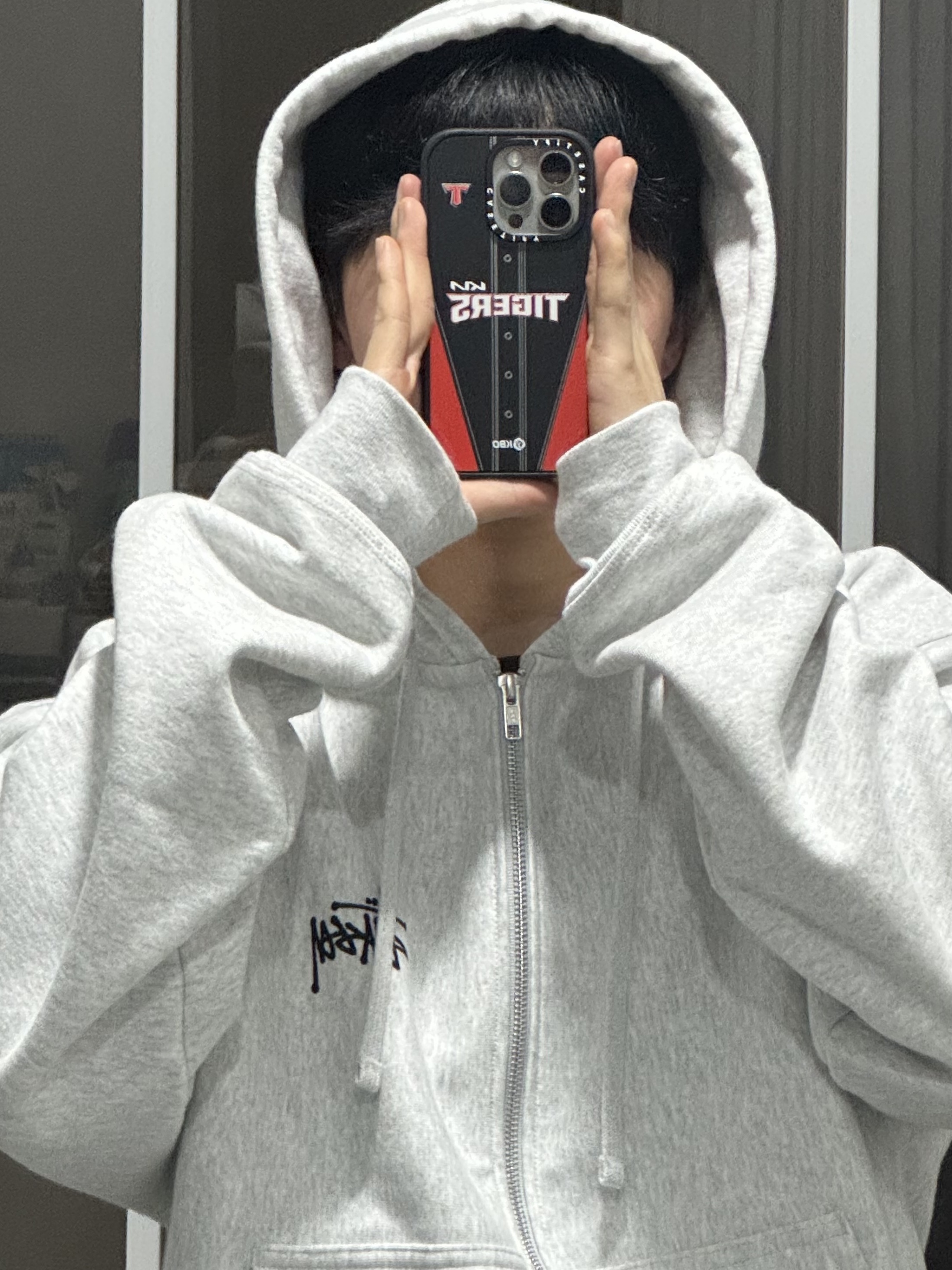 Stussy Basic Stussy Zip Hoodie Ash Heather, New Balance 992 Made in USA Core Grey Silver Metallic 착용 스타일 - 2