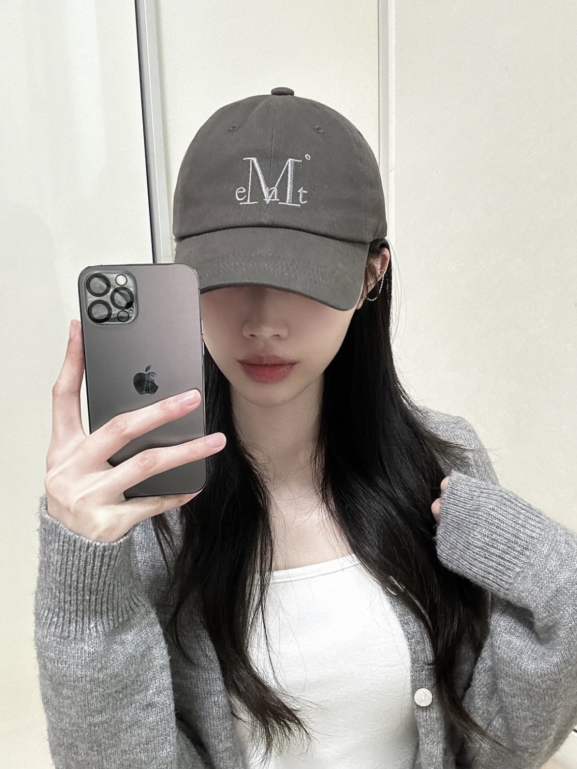 MUCENT Signature Ballcap Dyeing Khaki 착용 스타일 - 2