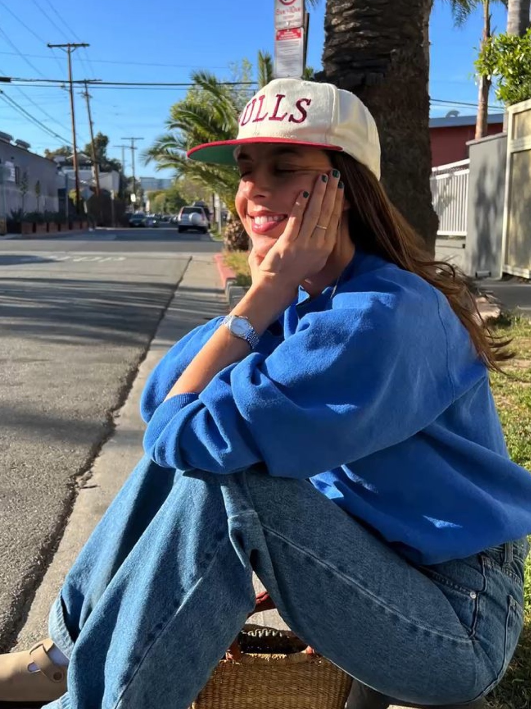 Supreme Pigment S Logo 6-Panel Denim - 24FW, Hello Sunrise 90s Logo 6Panel Cap Beige & Navy 착용 스타일 - 3