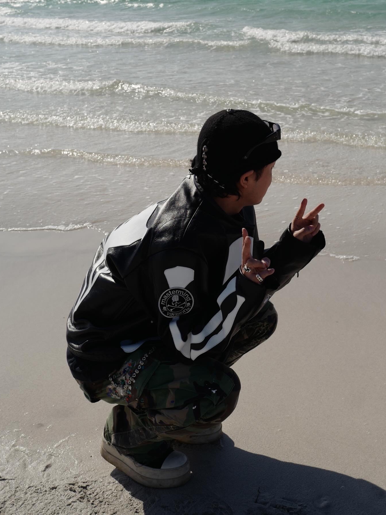 Mastermind World x Vanson Bone Jacket Custom Black - 24FW 착용 스타일 - 3