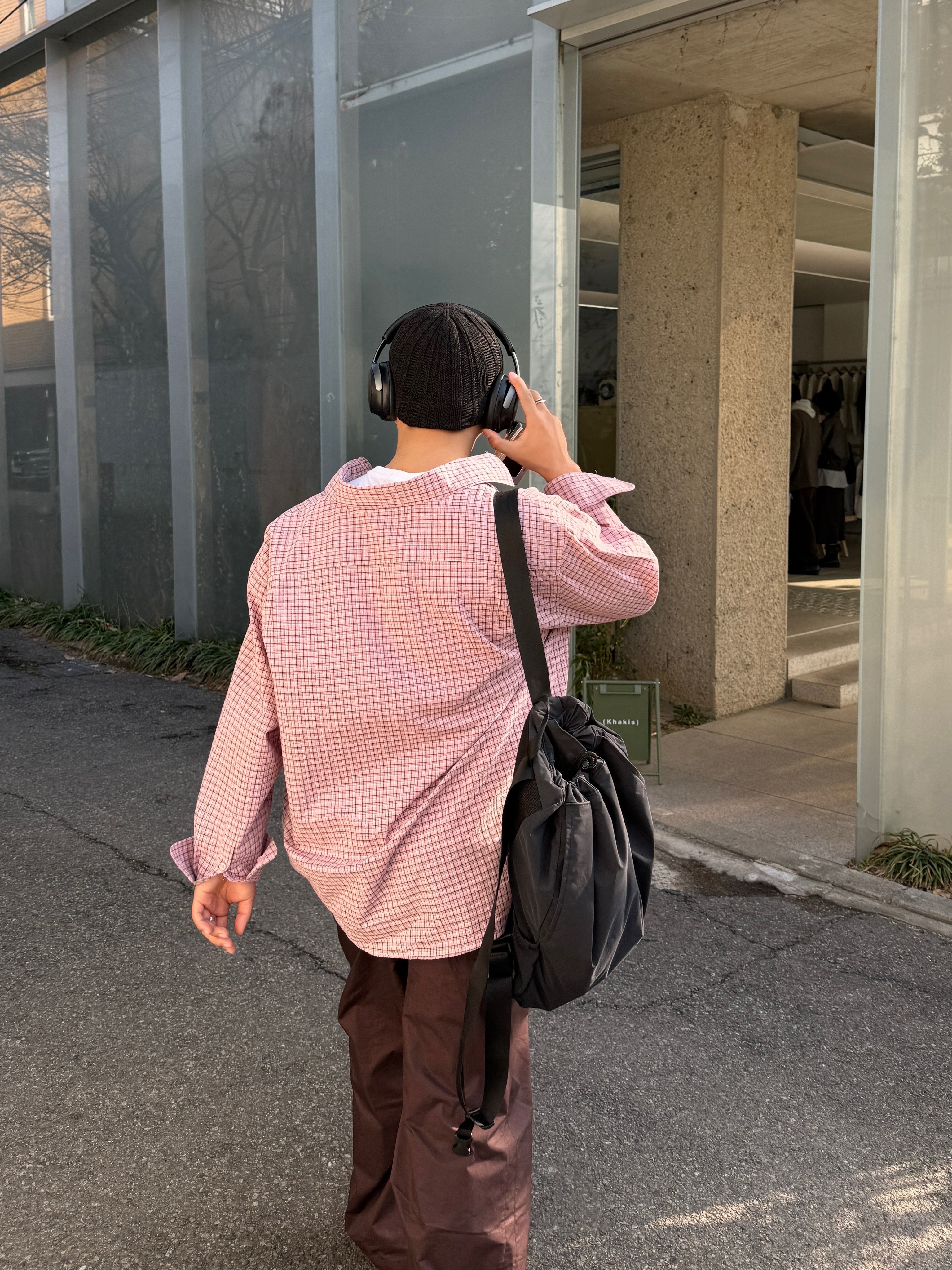 BOSE QC Ultra Black (Korean Ver.), On Running x Post Archive Faction (Paf) Cloudventure Peak Ice Moon 착용 스타일 - 1