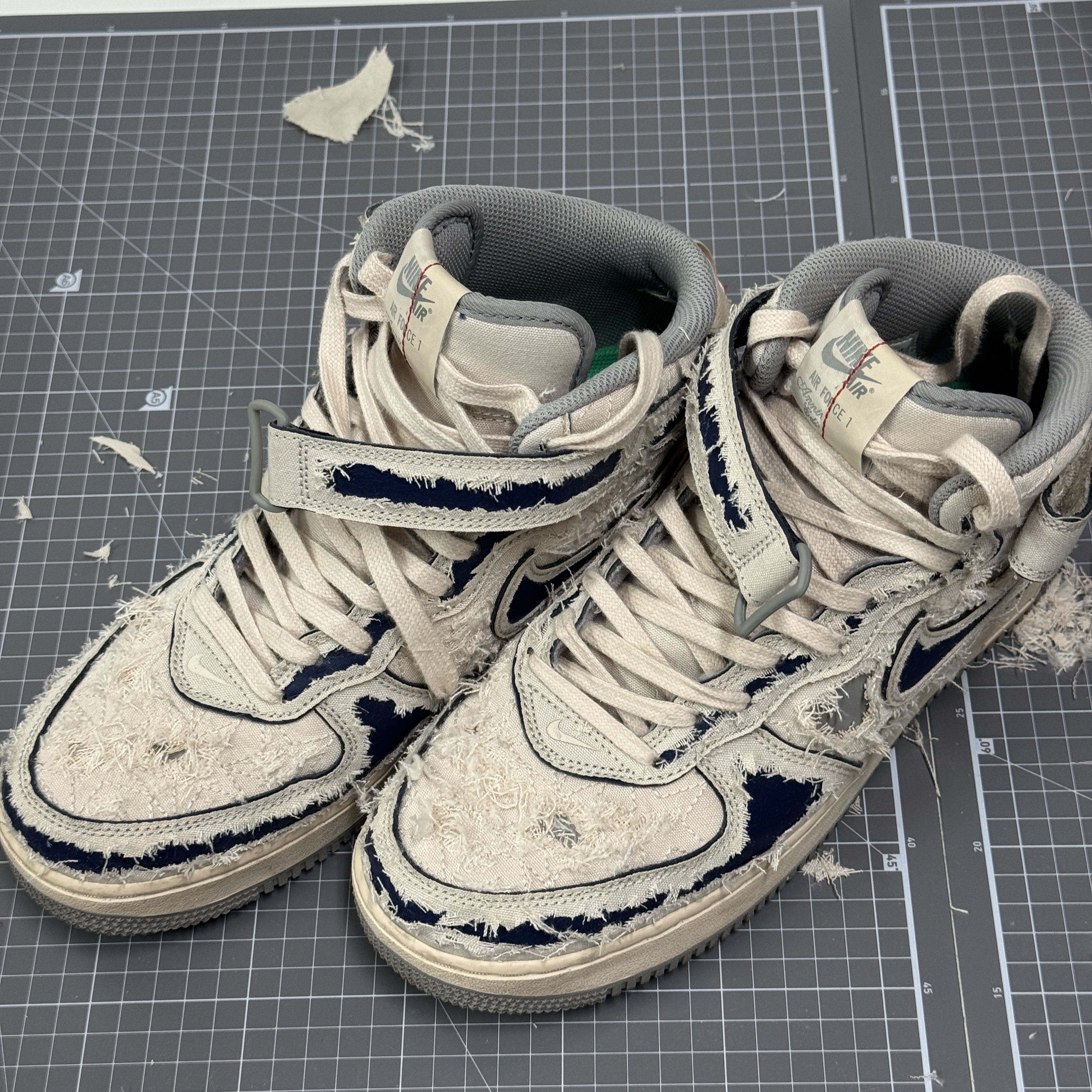 Nike Air Force 1 Mid '07 Pearl White 착용 스타일 - 2