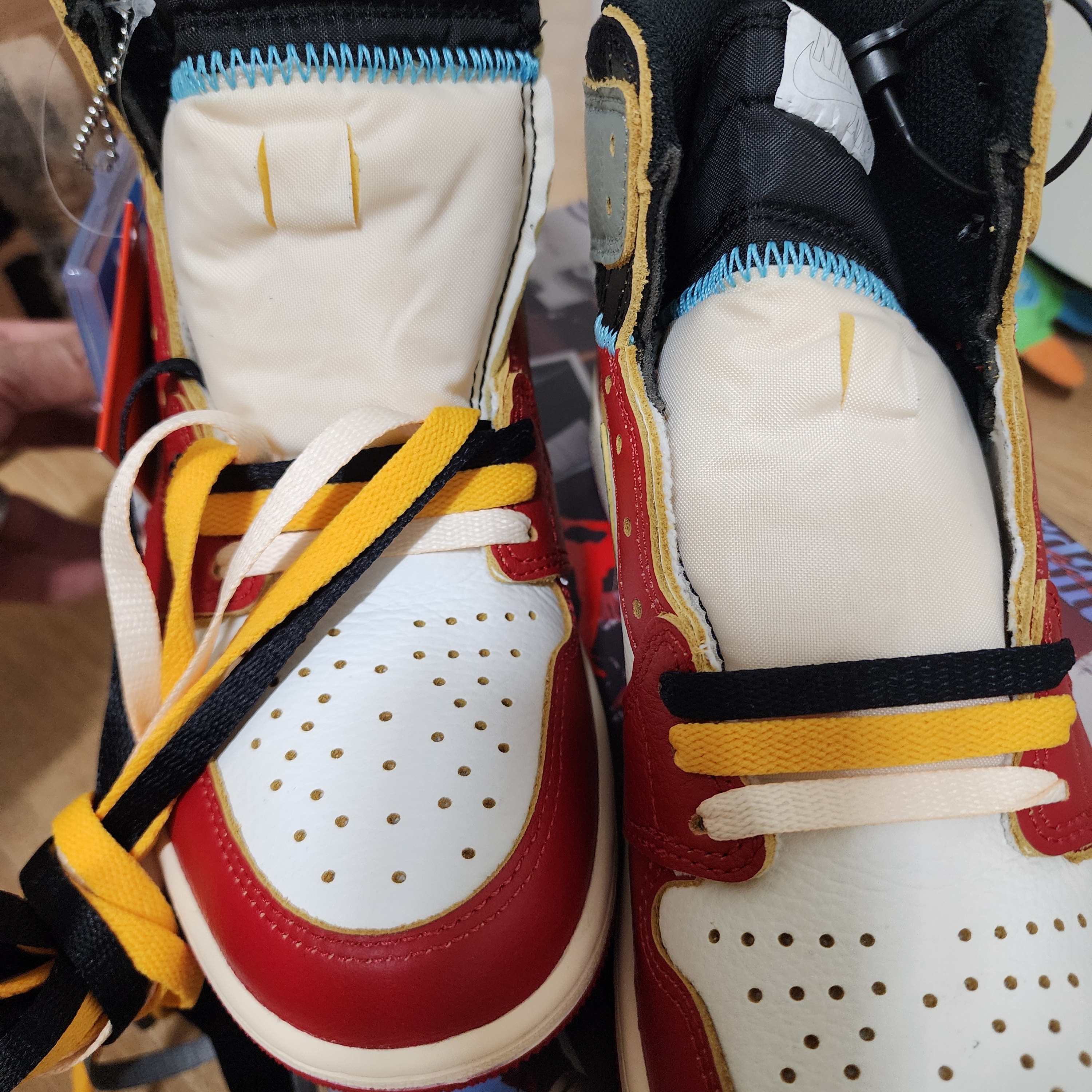 Jordan 1 x Union Retro High OG Chicago Shadow 착용 스타일 - 1