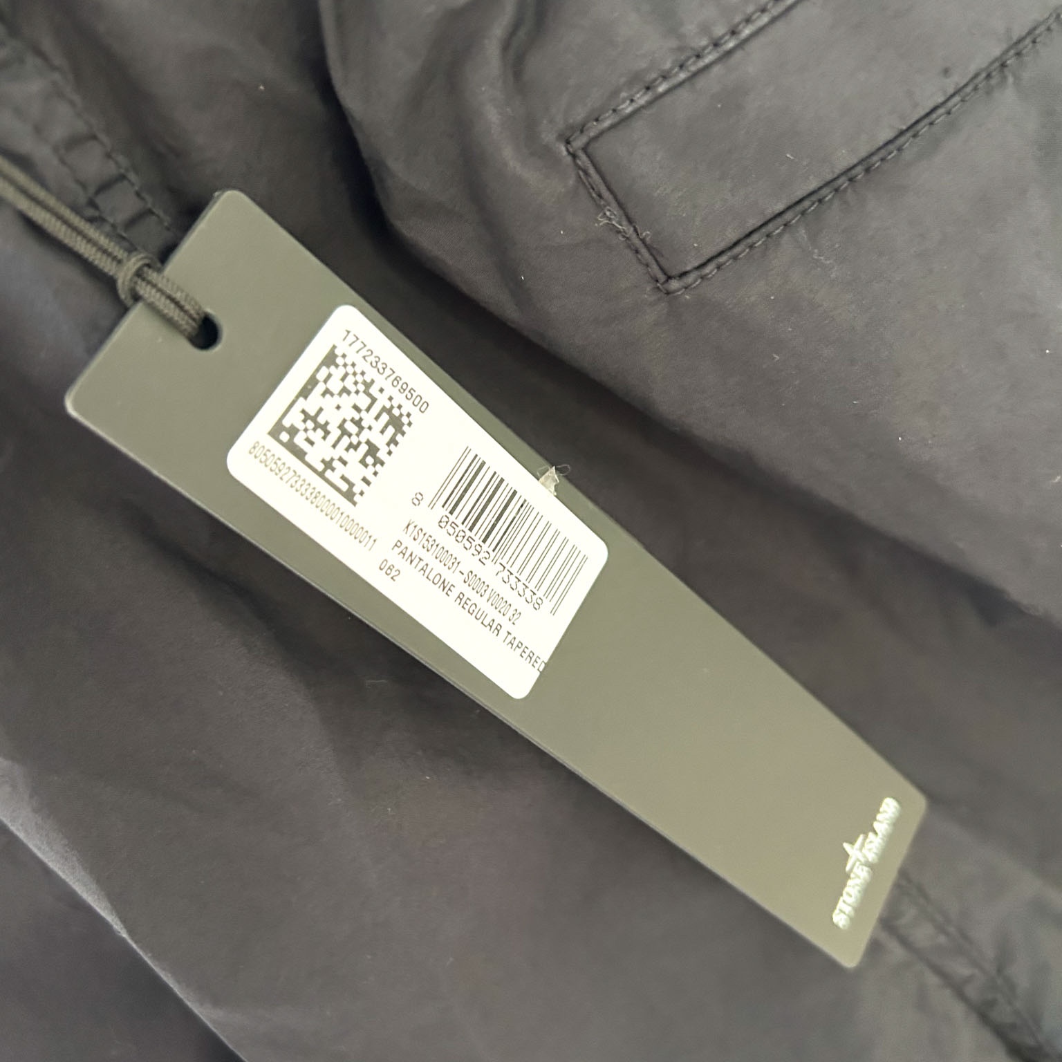 Stone Island 3100031 Stretch Cotton Tela Paracadute Regular Tapered-Fit Cargo Pants with Zipper Pockets Navy Blue - 25SS 착용 스타일 - 3