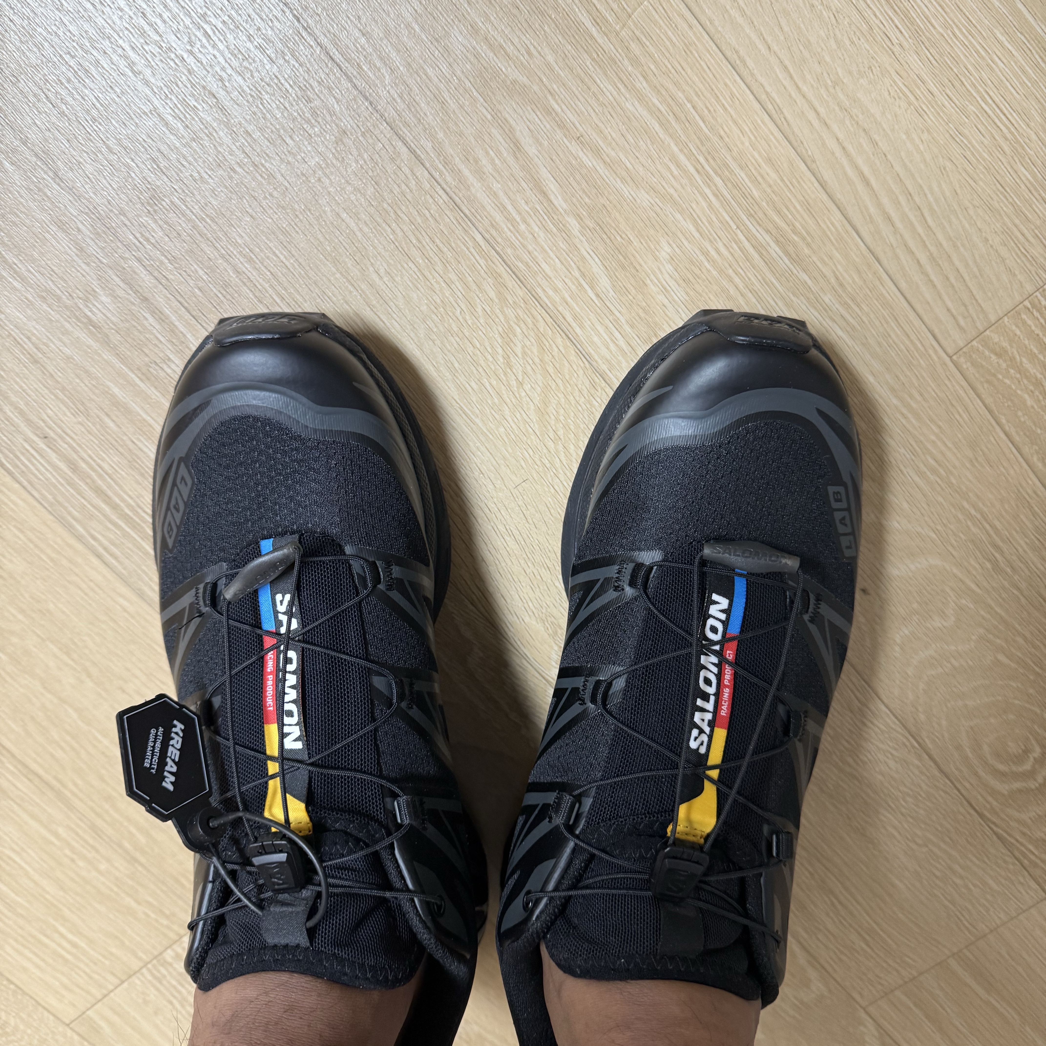 Salomon XT-6 ADV Black 착용 스타일 - 2