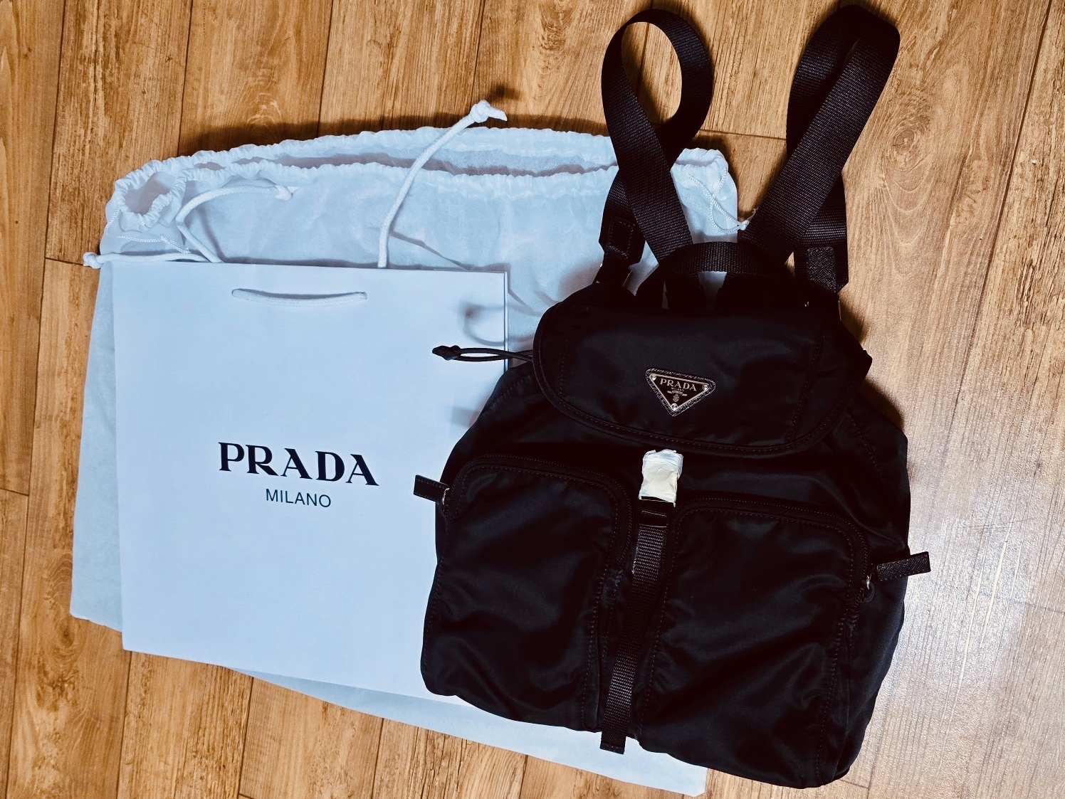 Prada Nylon Backpack Black 착용 스타일
