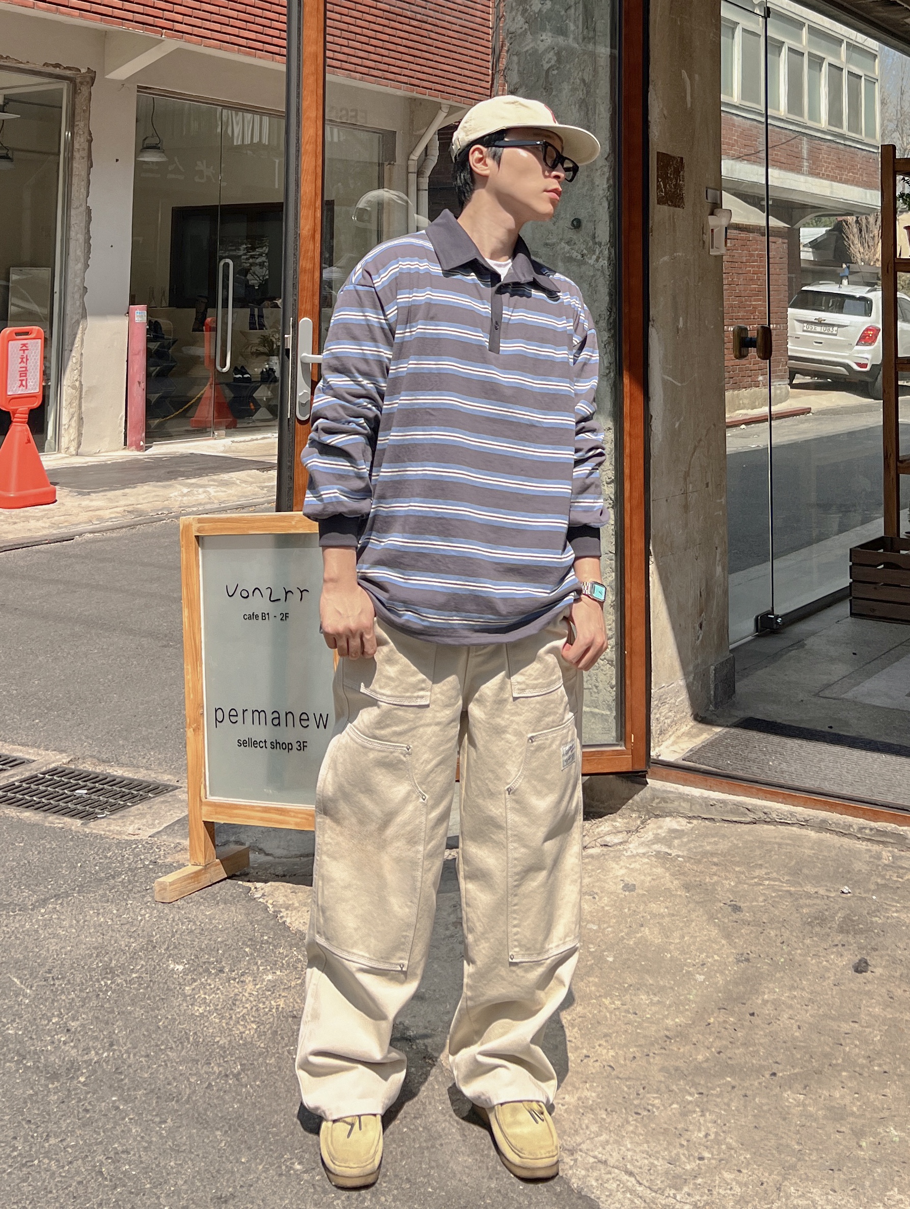 Clarks Wallabee Maple Suede, Casio AQ-230A-2A2MQY 착용 스타일 - 1