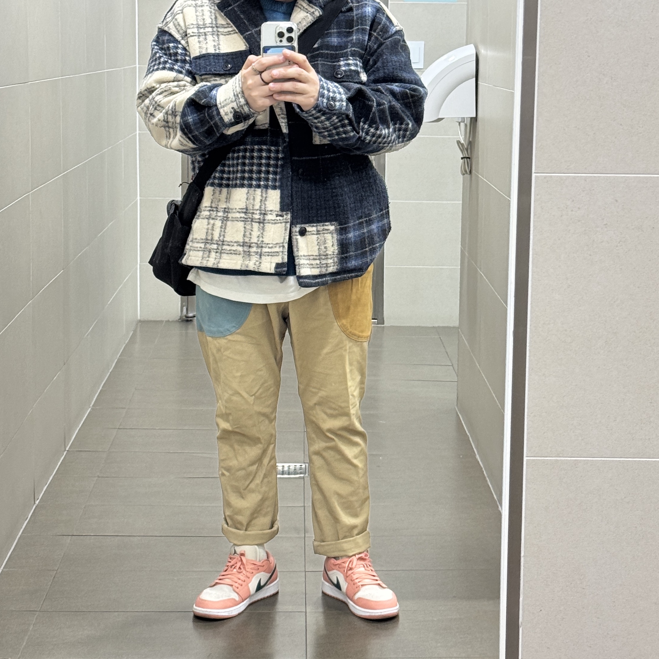(W) Jordan 1 Low Light Madder Root 착용 스타일