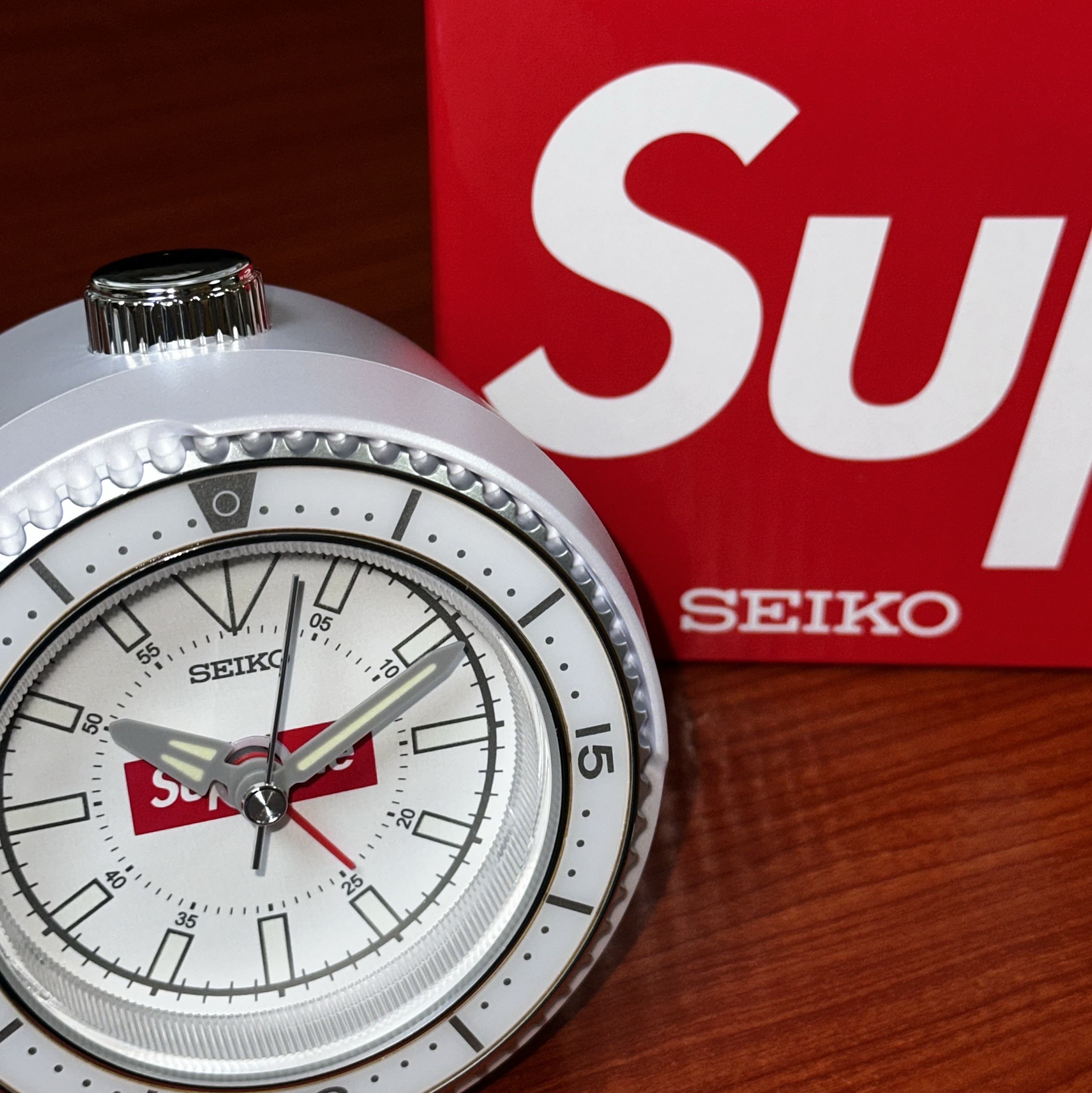 Supreme : Seiko Mai Alarm Clock 白 25SS supreme SEIKO 25SS