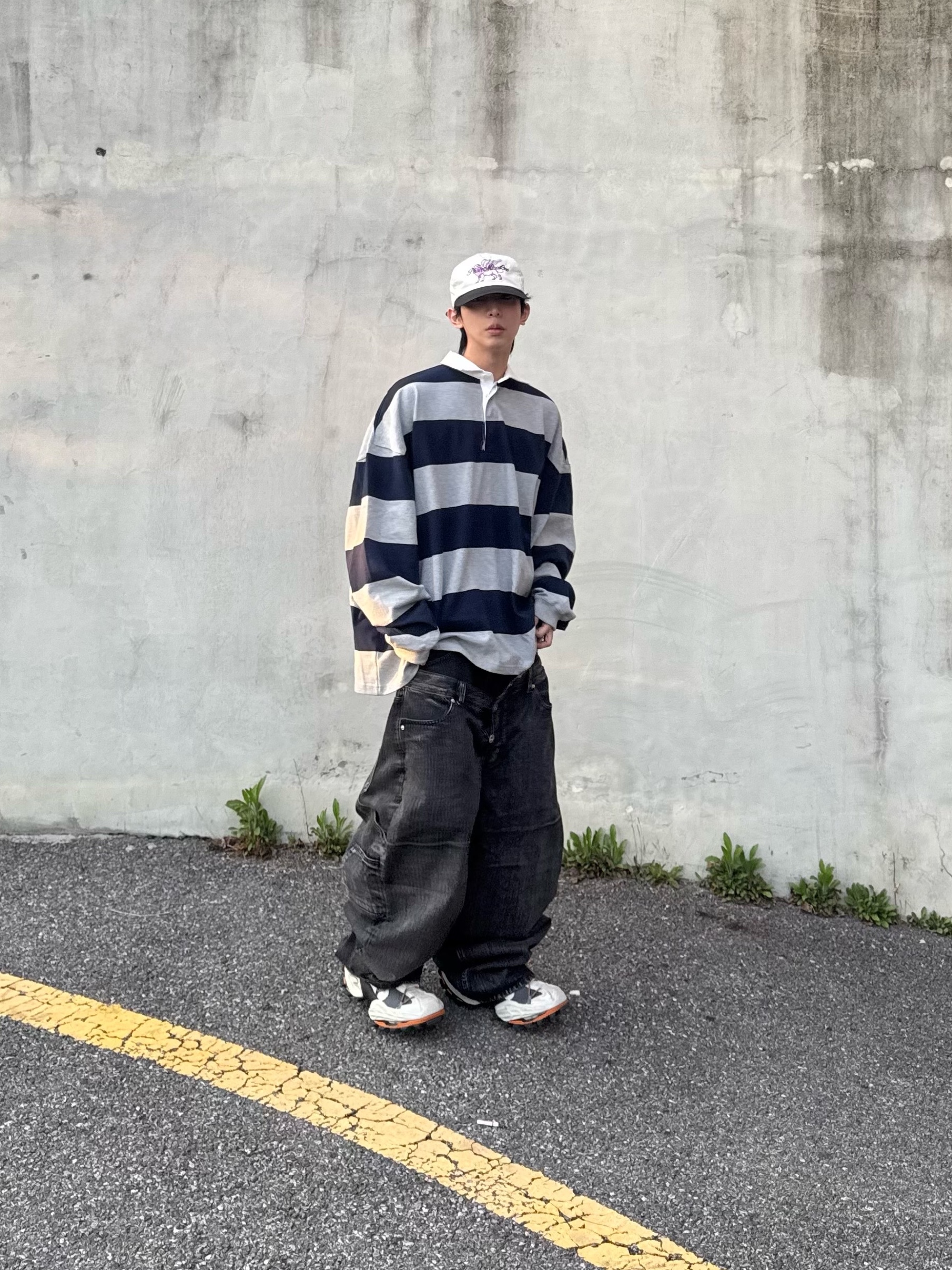 Peaceminusone x Joopiter Five-Panel Baseball Cap White Purple, Balenciaga Hike Sneakers Beige Orange 착용 스타일 - 4