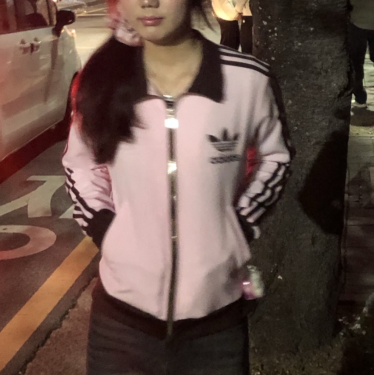 (W) Adidas Premium Originals Track Top Clear Pink Shadow Brown - KR Sizing 착용 스타일 - 2