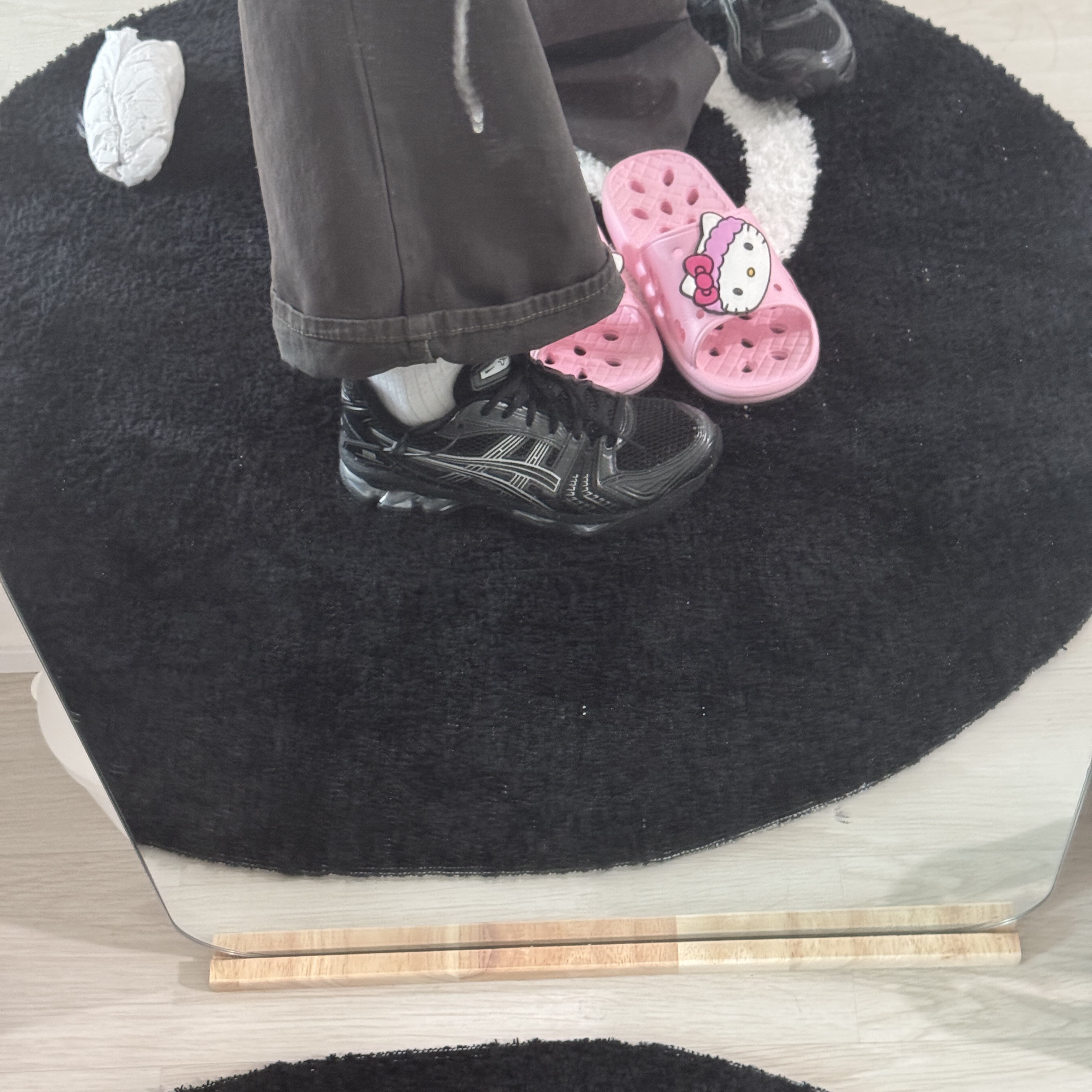 아식스 젤 카야노 14 블랙 퓨어 실버 착용 스타일