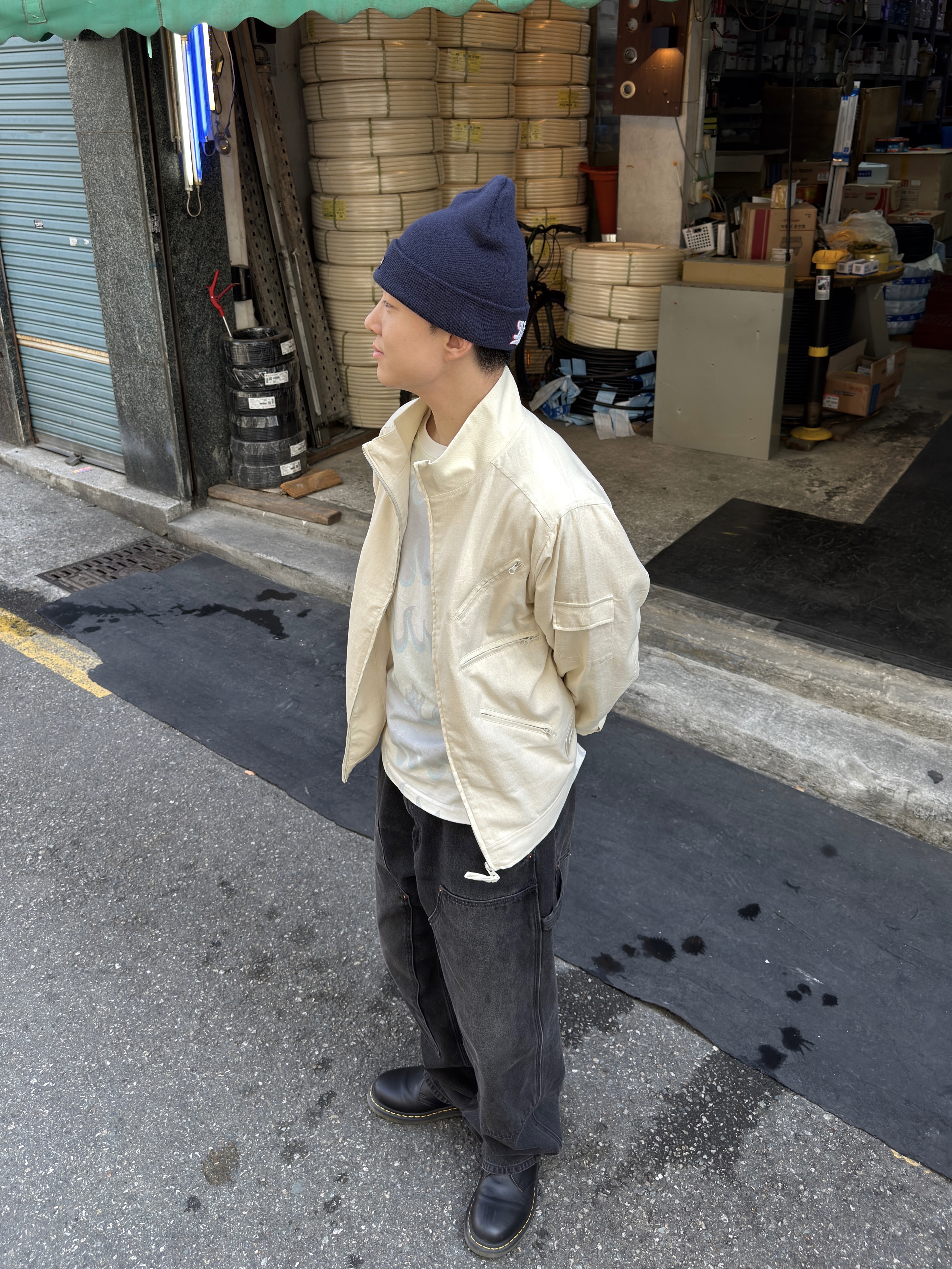 Supreme x Dickies Beanie Navy - 23FW, Dr. Martens 1461 Nappa Black 착용 스타일 - 4