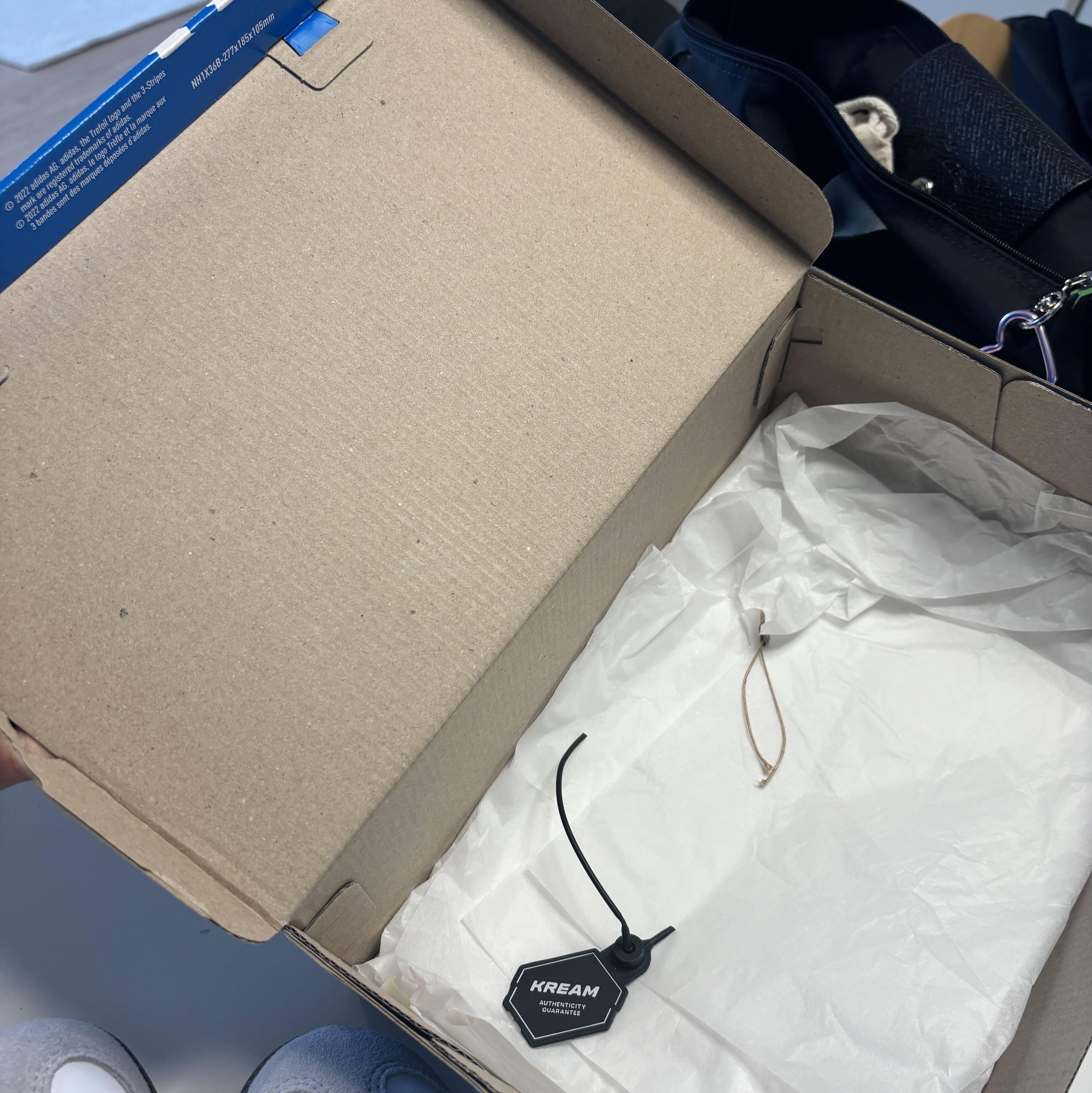 Adidas Samba OG Cloud White 착용 스타일 - 8