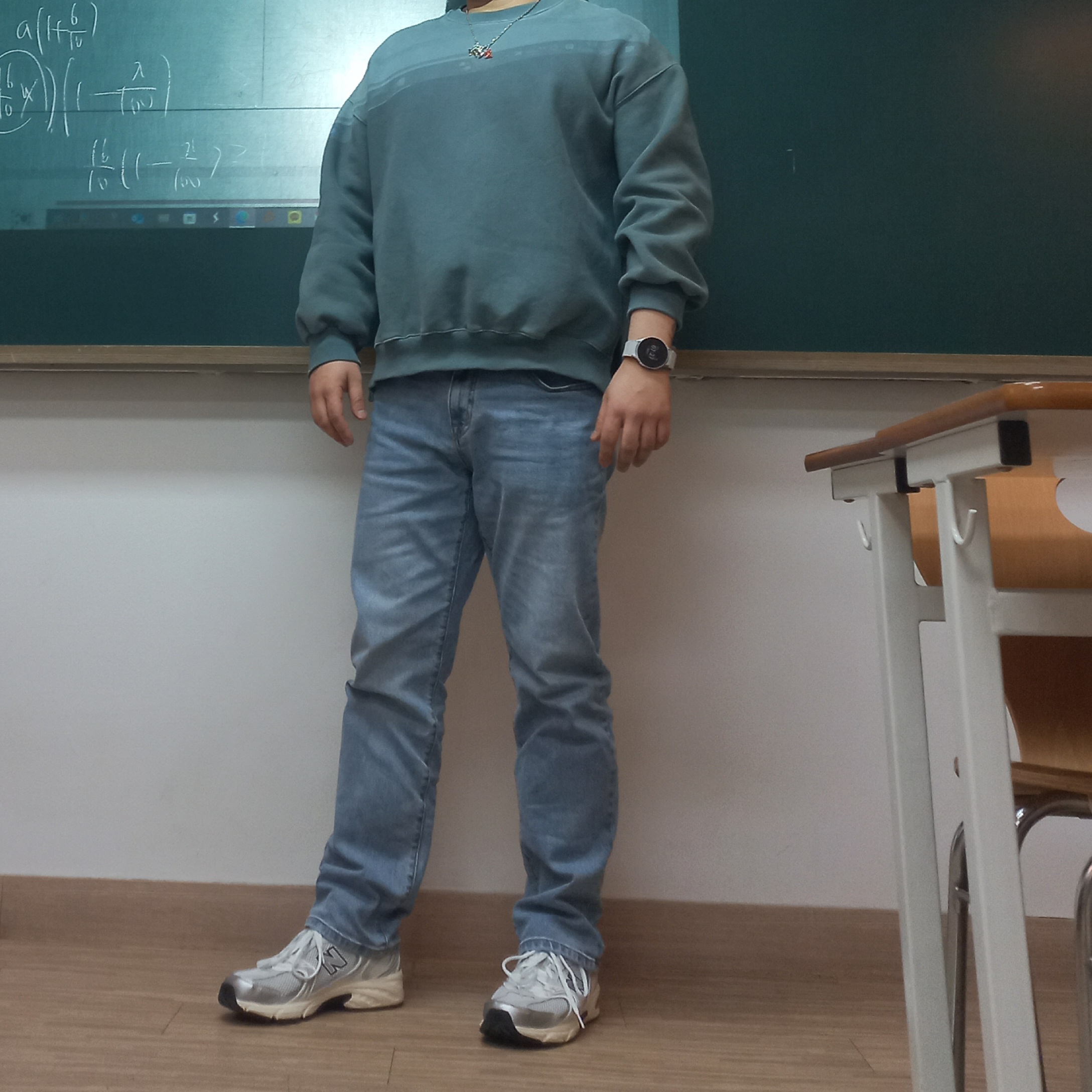 뉴발란스 530 실버 크림 착용 스타일