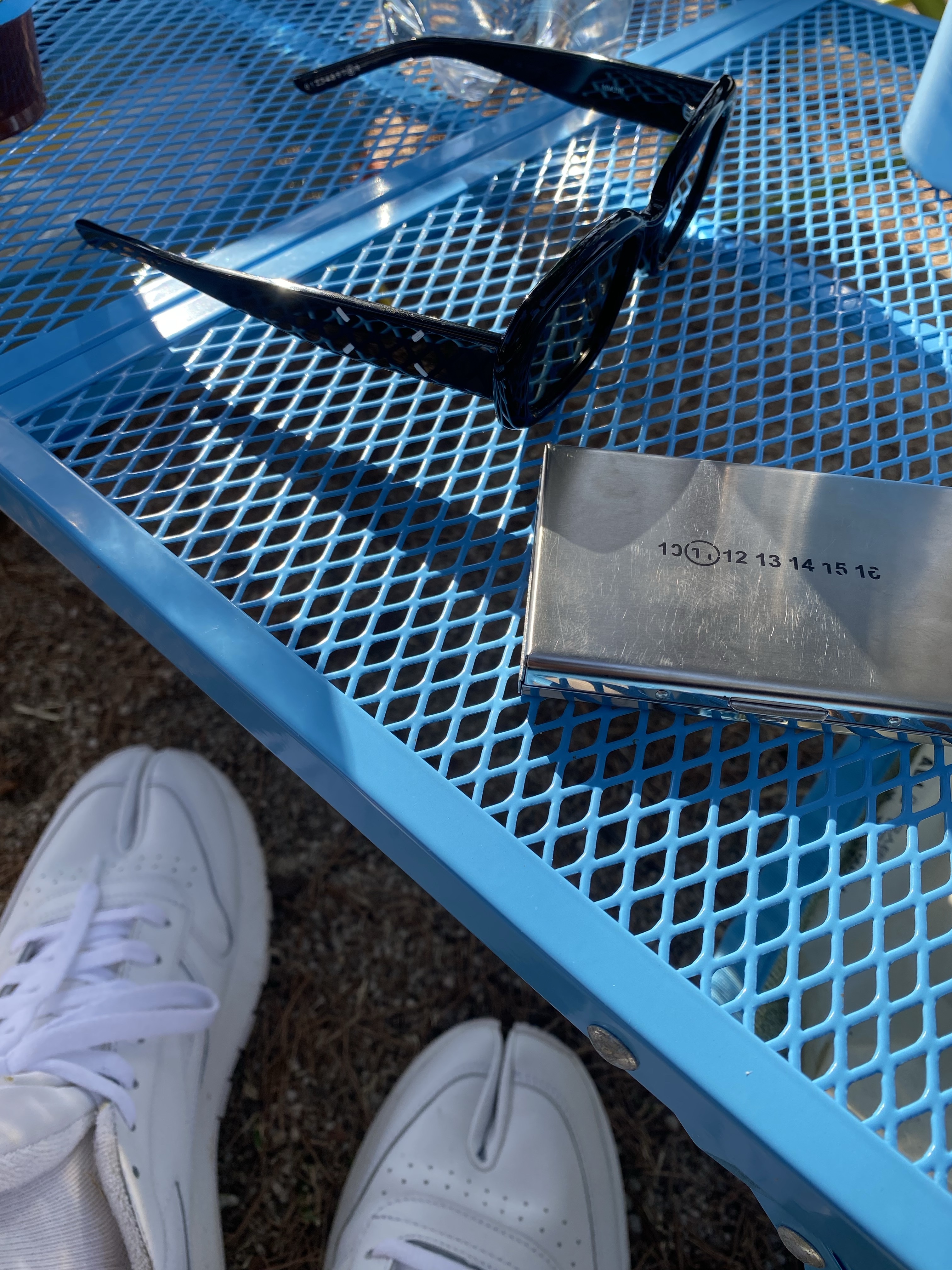 Reebok x Maison Margiela Classic Leather Tabi Shoes White, Gentle Monster x Maison Margiela MM207 Black Gray 착용 스타일