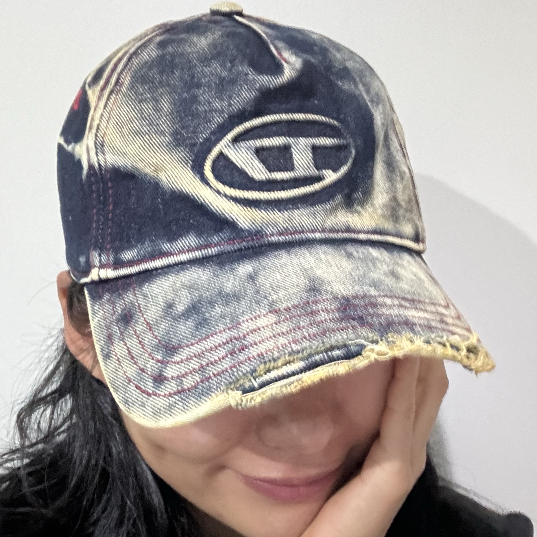 Diesel C-Seymon Treated Denim Baseball Cap Blue White 착용 스타일