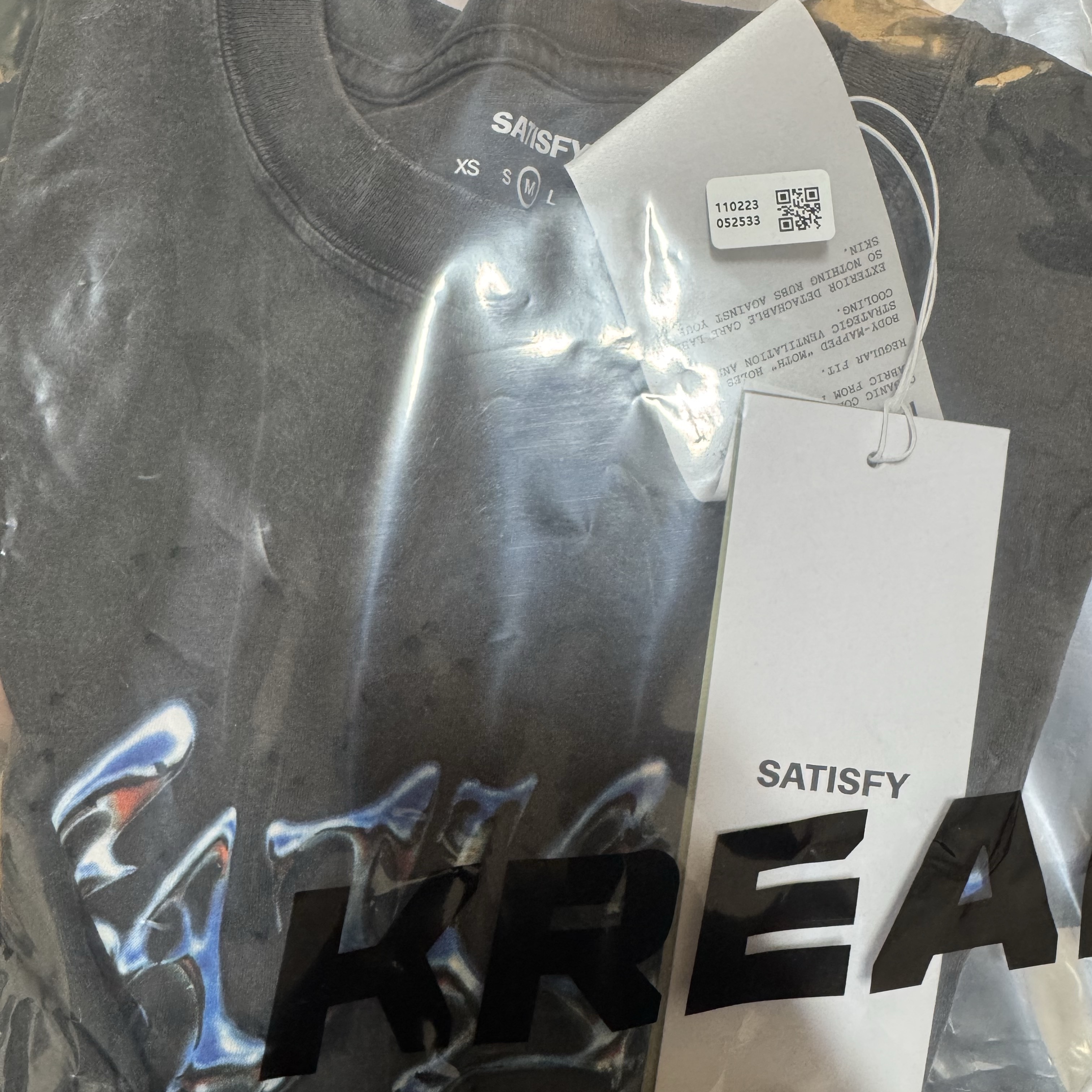 Satisfy Mothtech T-Shirt Aged Black 착용 스타일