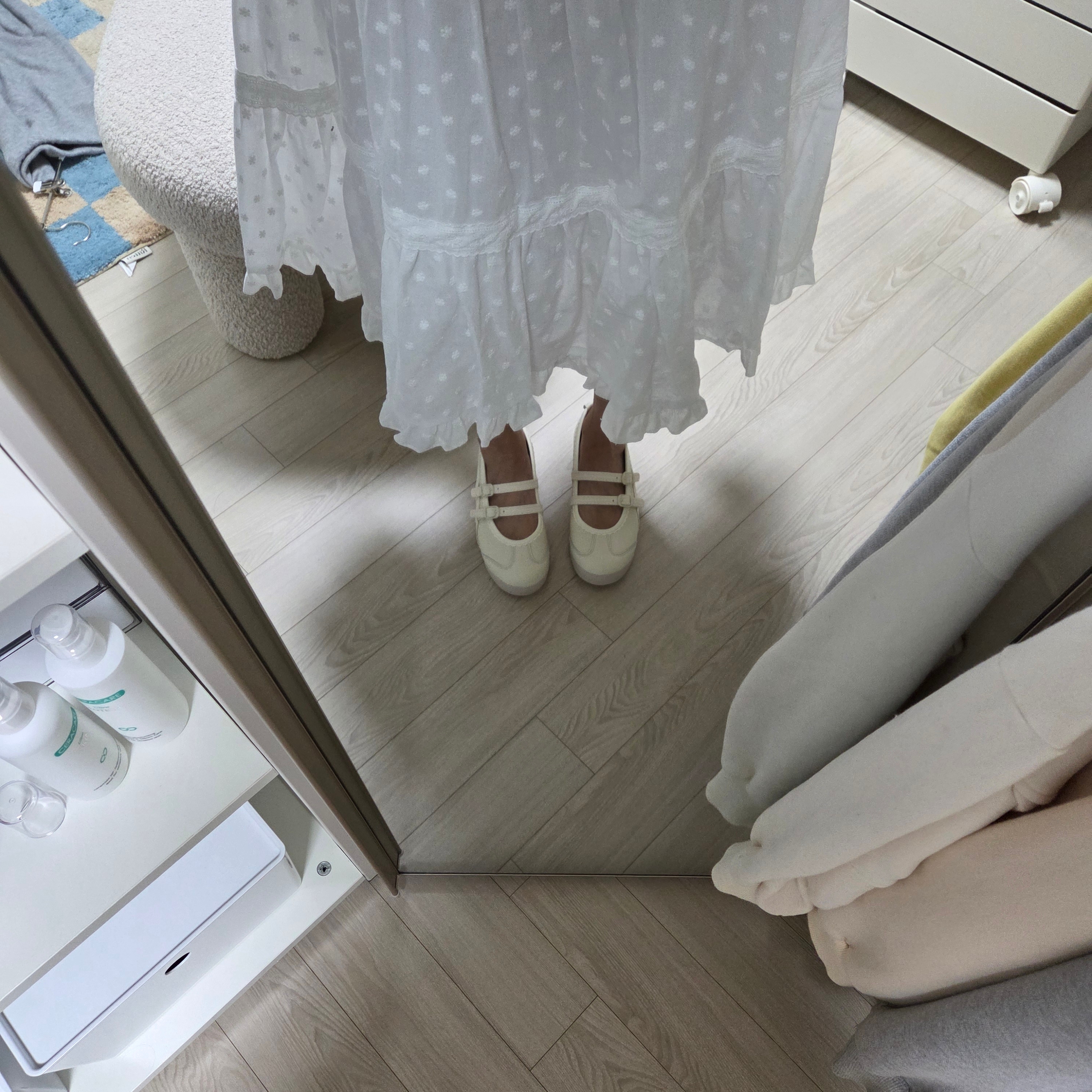 (W) Onitsuka Tiger Mexico 66 TGRS Ivory Cream 착용 스타일