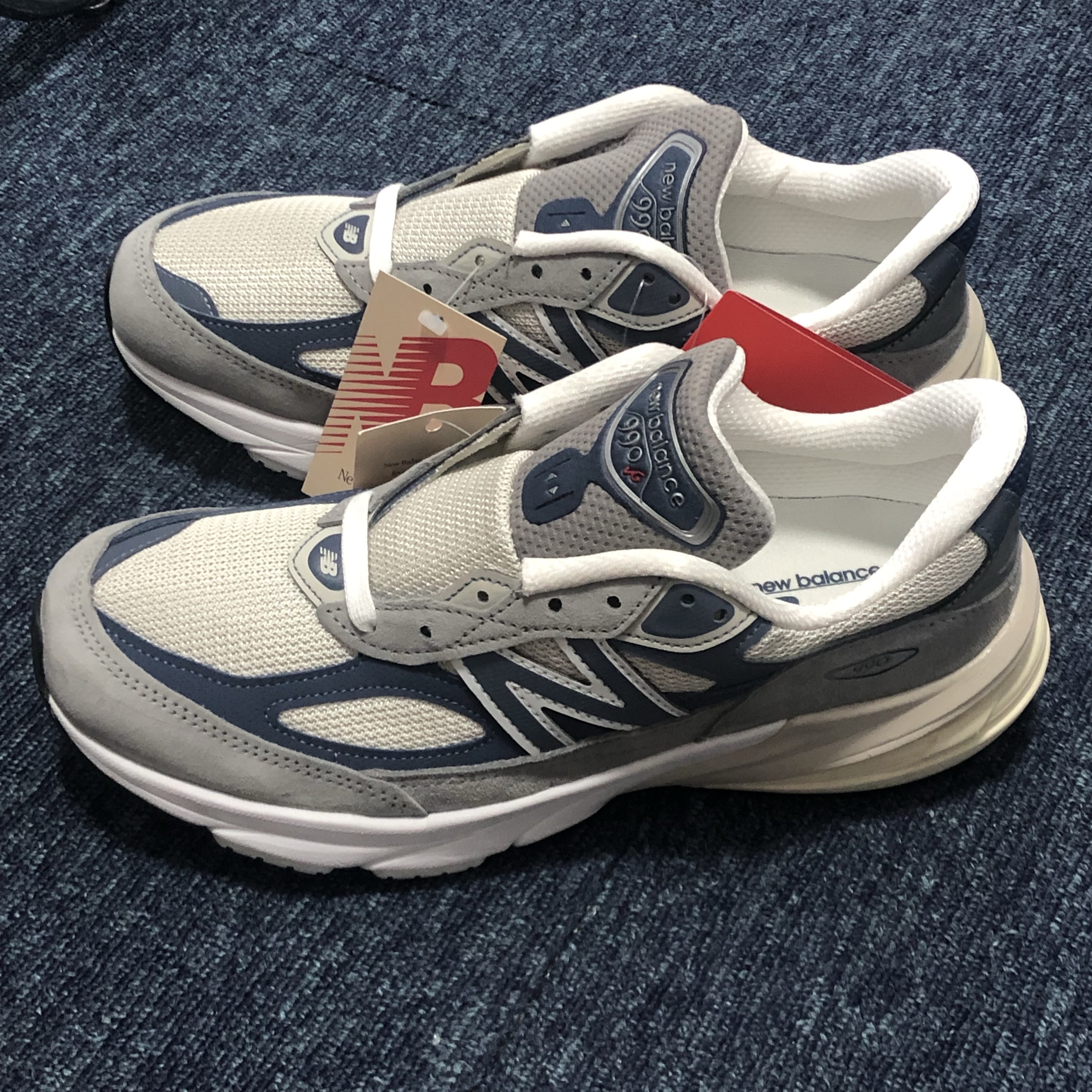 뉴발란스 990v6 메이드 인 USA 그레이 스웨이드 착용 스타일