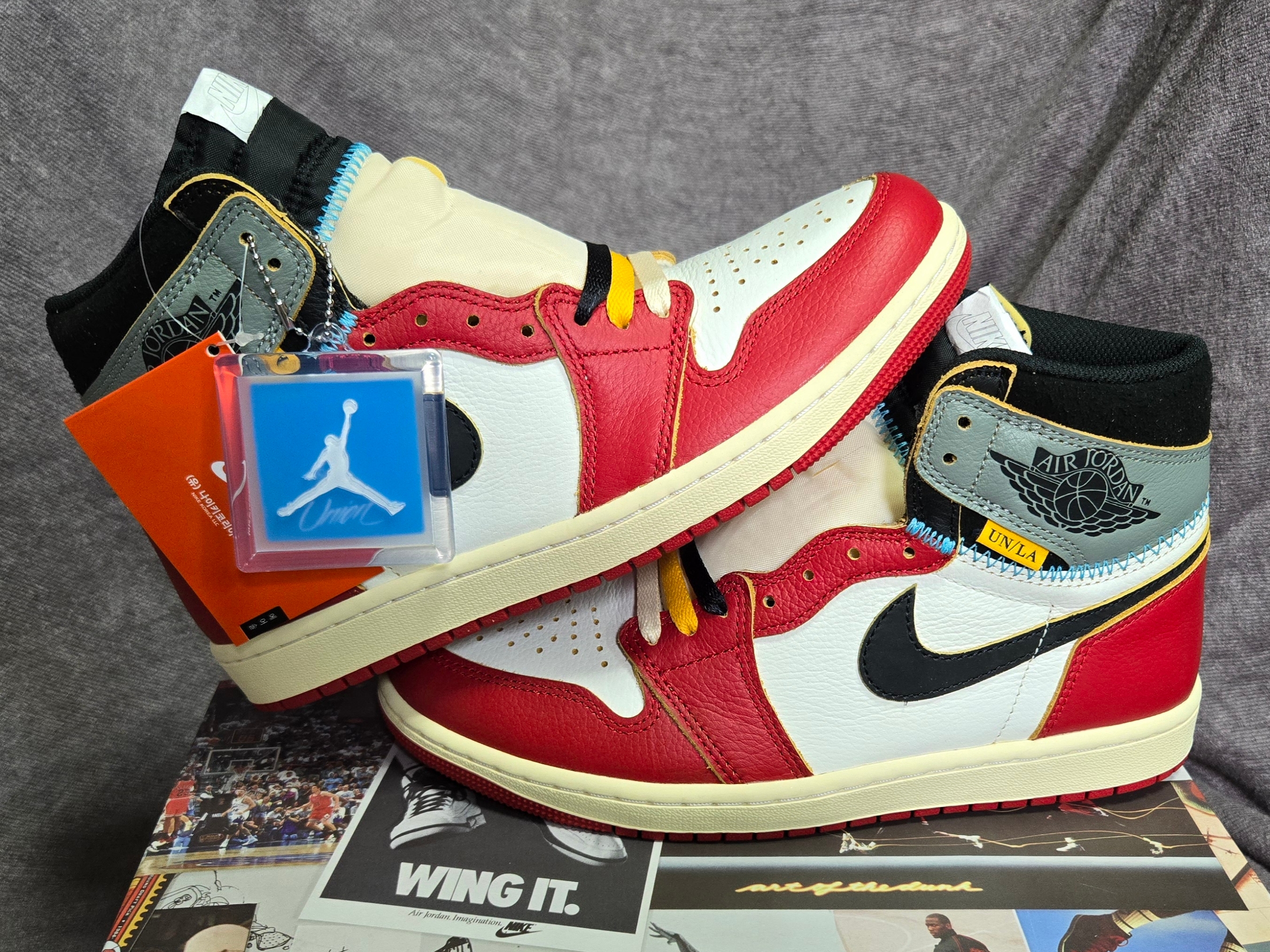 Jordan 1 x Union Retro High OG Chicago Shadow, Jordan 1 High 85 Bred 착용 스타일 - 1
