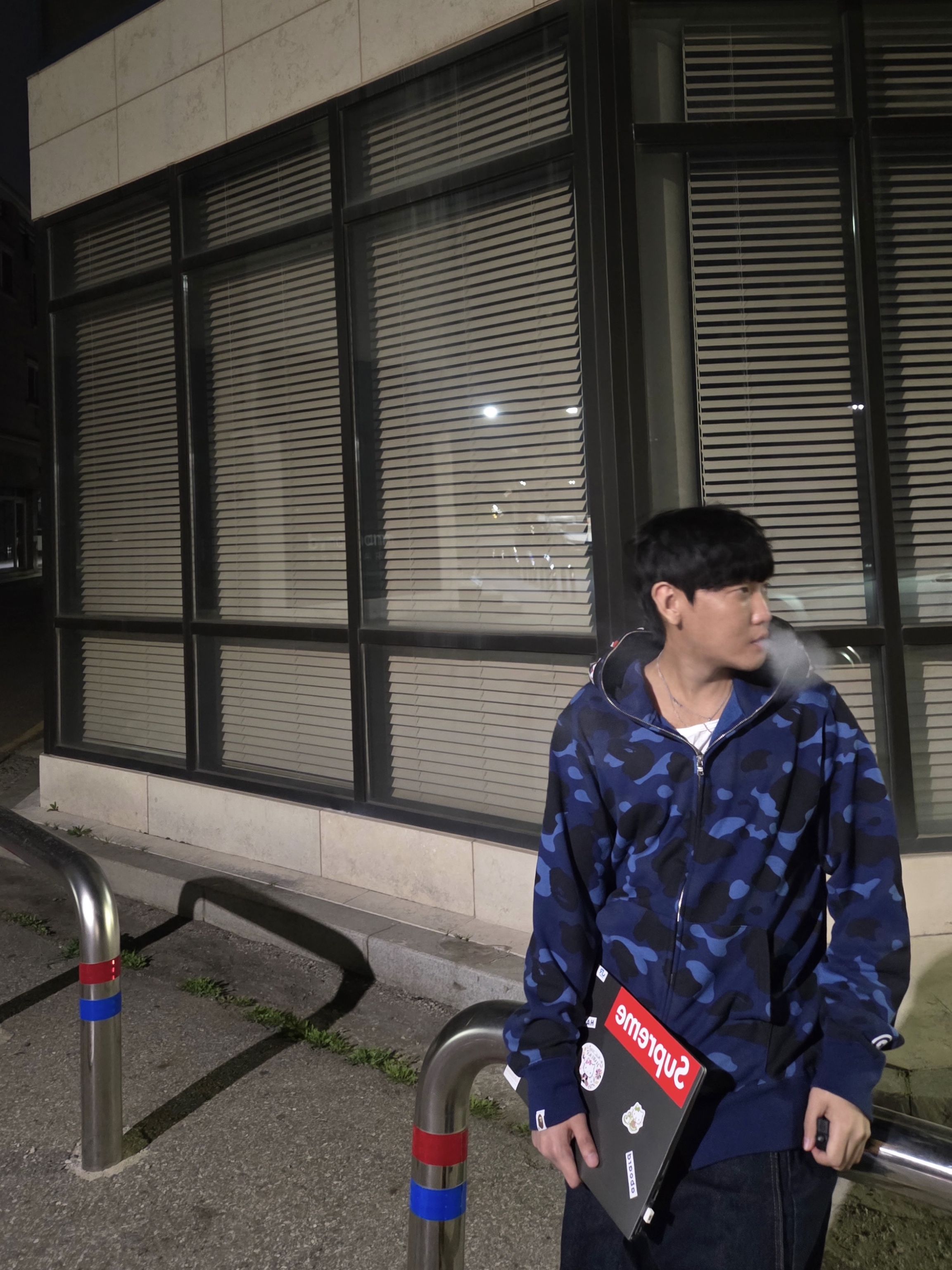 베이프 컬러 카모 샤크 풀 집업 후드 네이비, 팀버랜드 프리미엄 6인치 워터프루프 부츠 위트 누벅 - 와이드 착용 스타일 - 4