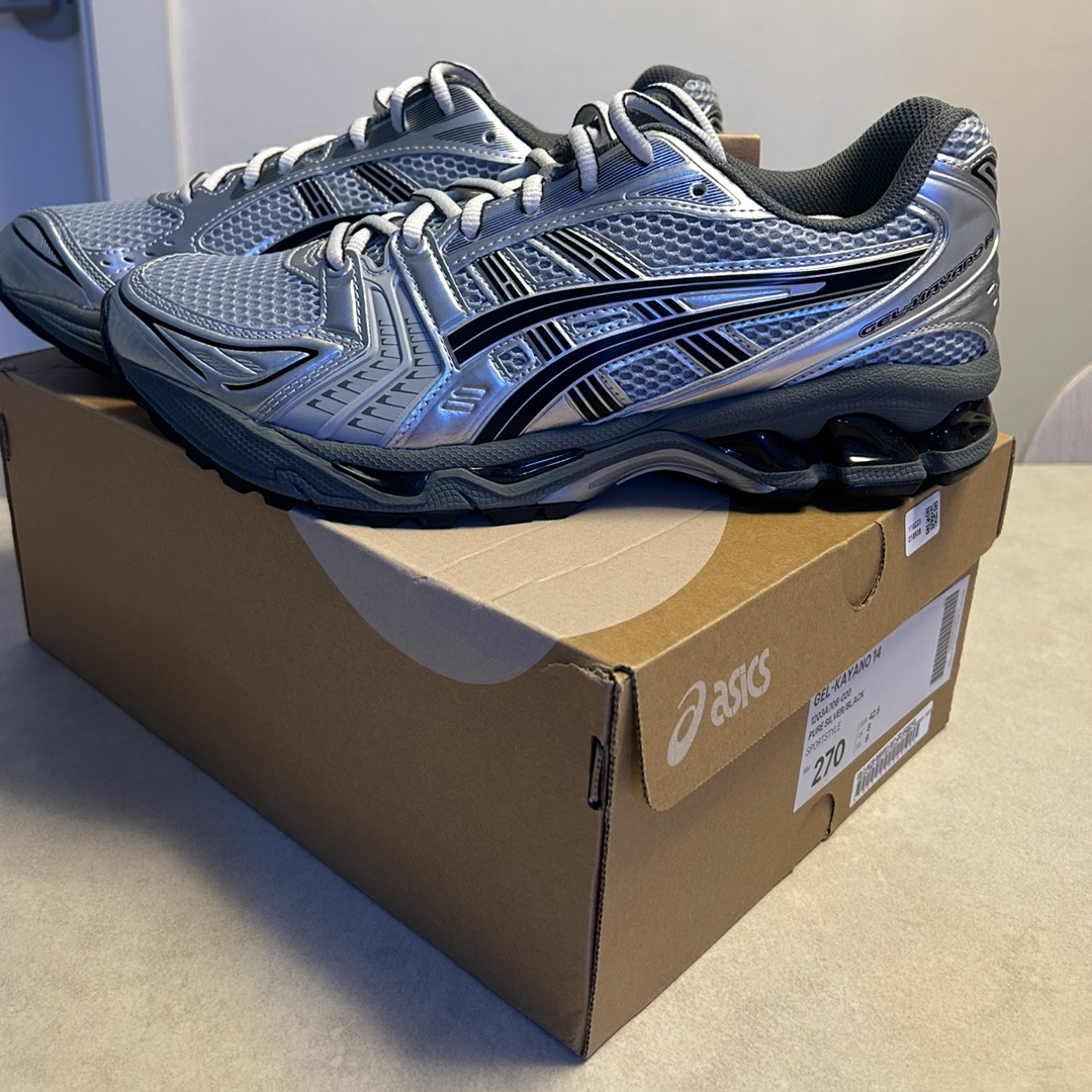 Asics x Urban Research Gel-Kayano 14 Pure Silver Black 착용 스타일 - 3