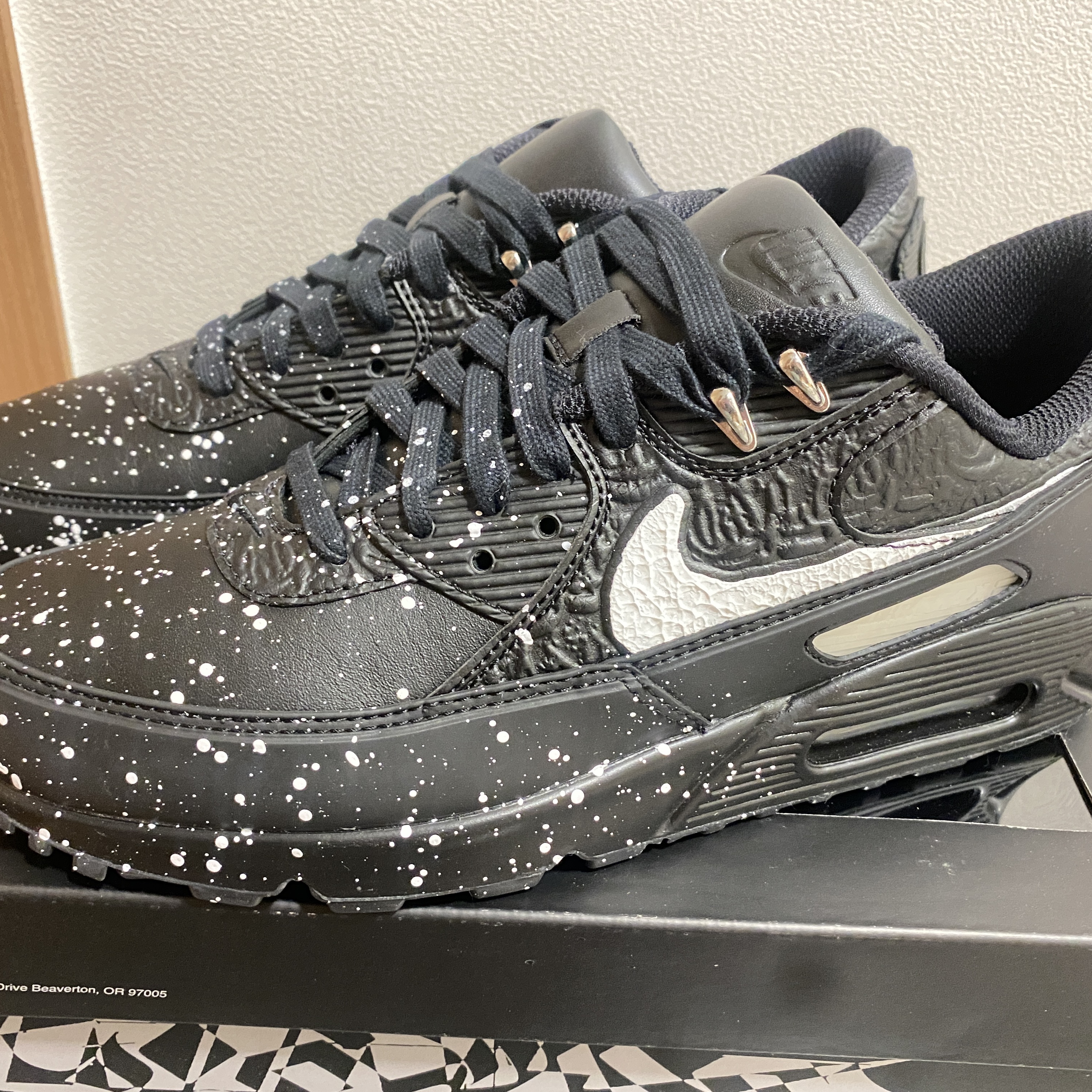 Nike x Slawn Air Max 90 Black 착용 스타일