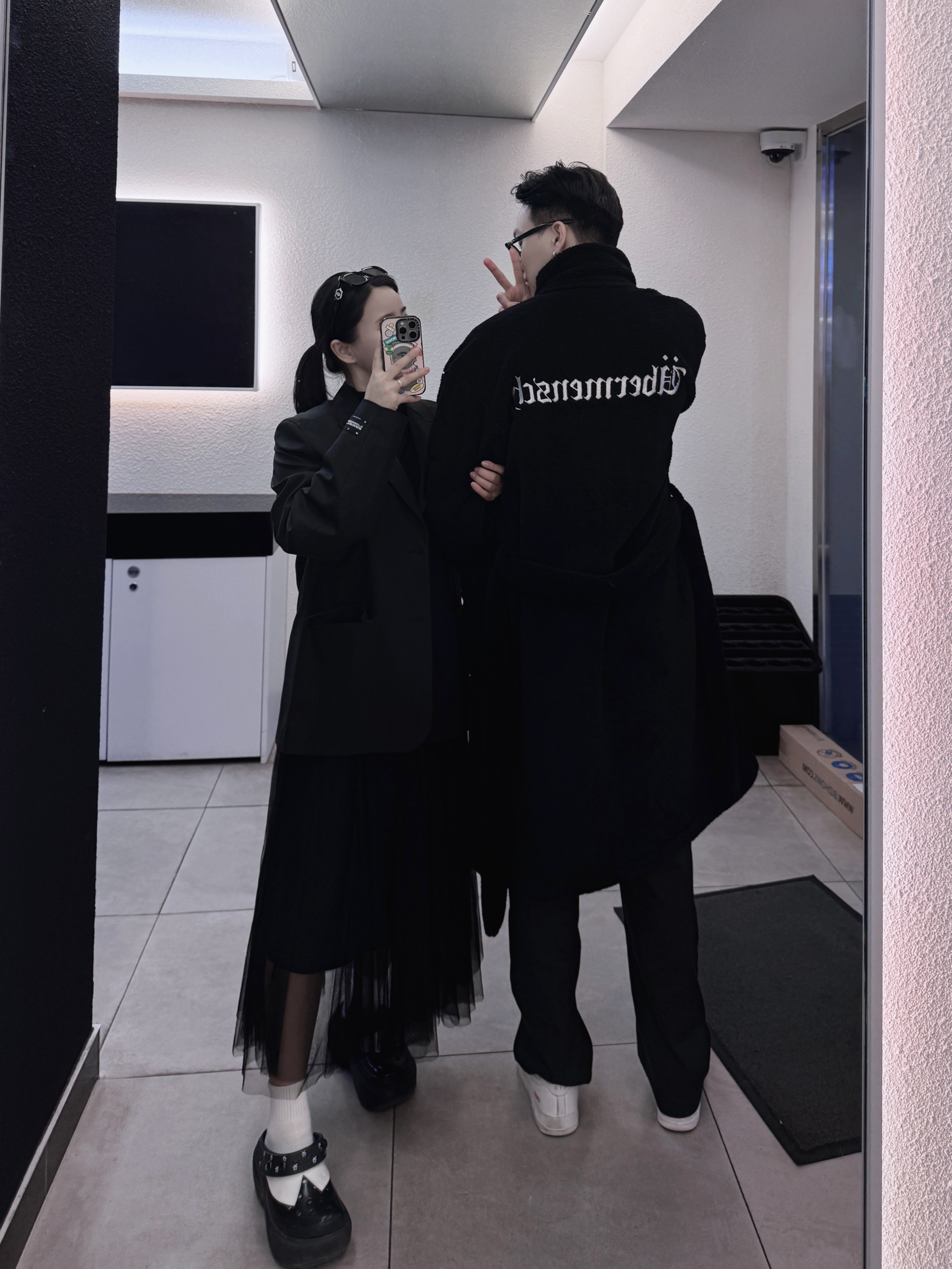 Zara x Ader Error Oversize Blazer Black, G-DRAGON Ubermensch Robe Black 착용 스타일