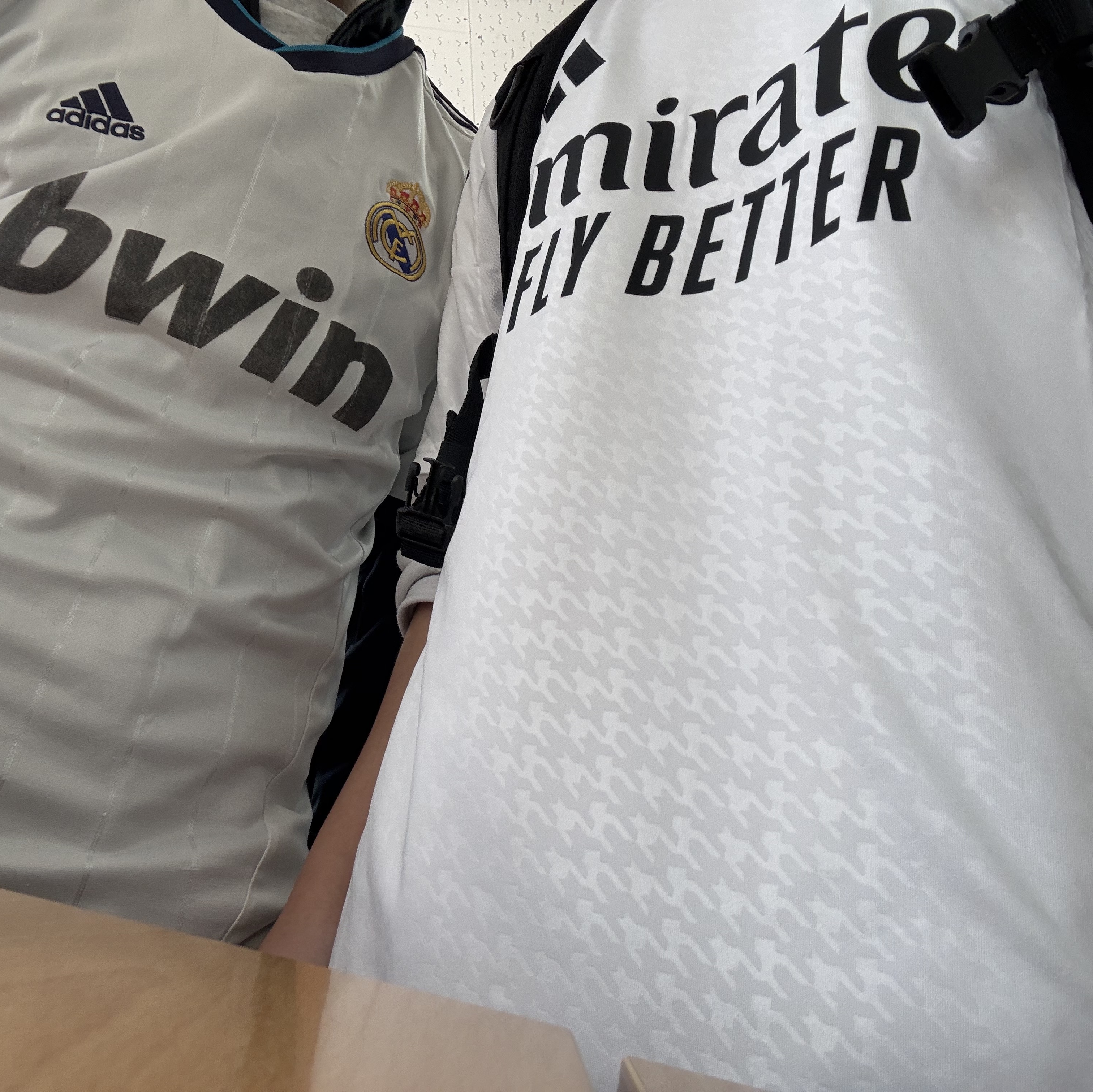 Adidas Real Madrid 2024/25 Home Jersey White - KR Sizing (Non Marking Ver.) 착용 스타일