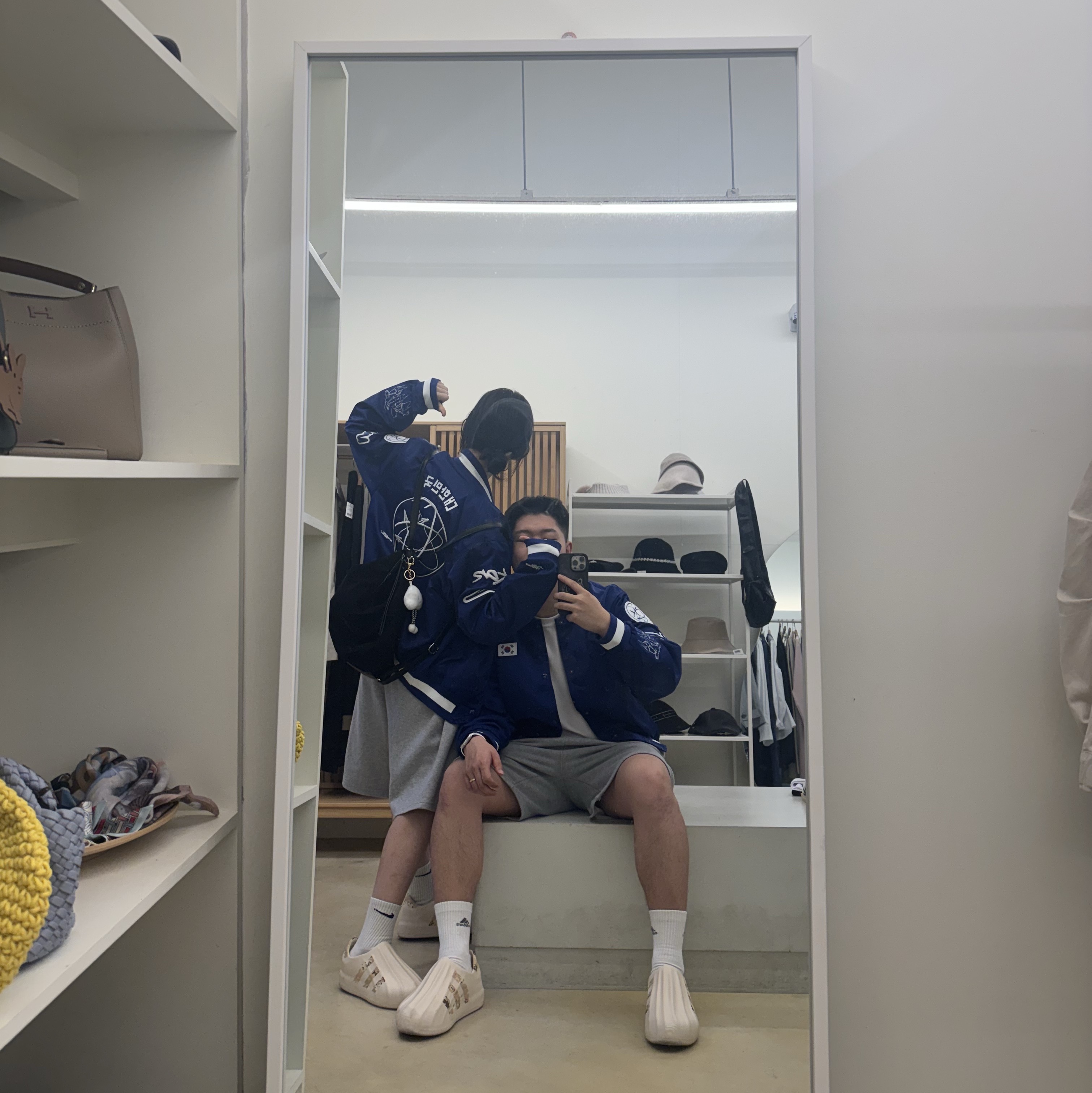 Nike Korea Dugout Breaking Satin Jacket Deep Royal Blue White - Asia, Adidas Adifom Superstar Core White 착용 스타일