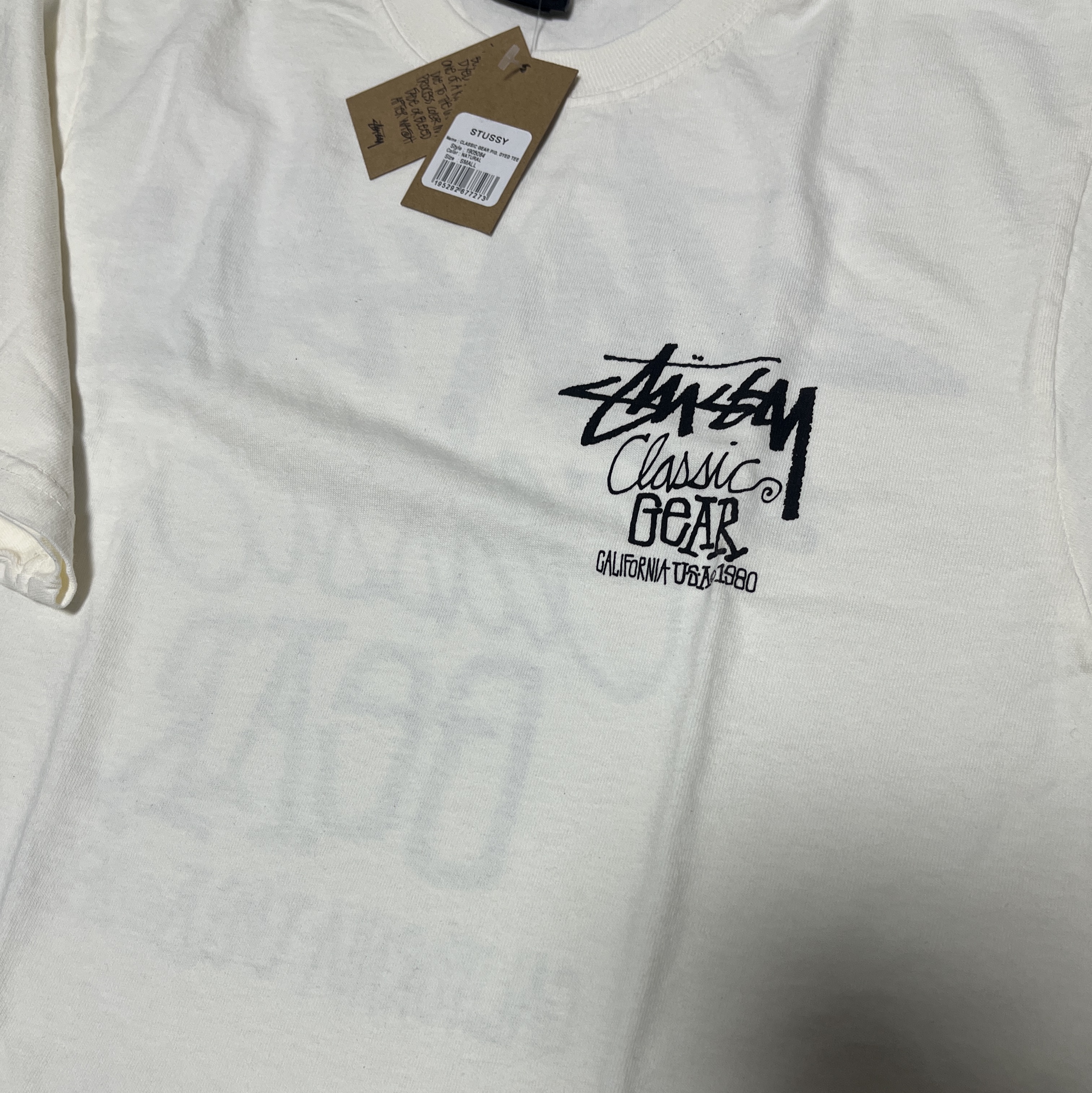 Stussy Pigment Dyed Classic Gear T-Shirt Natural 착용 스타일