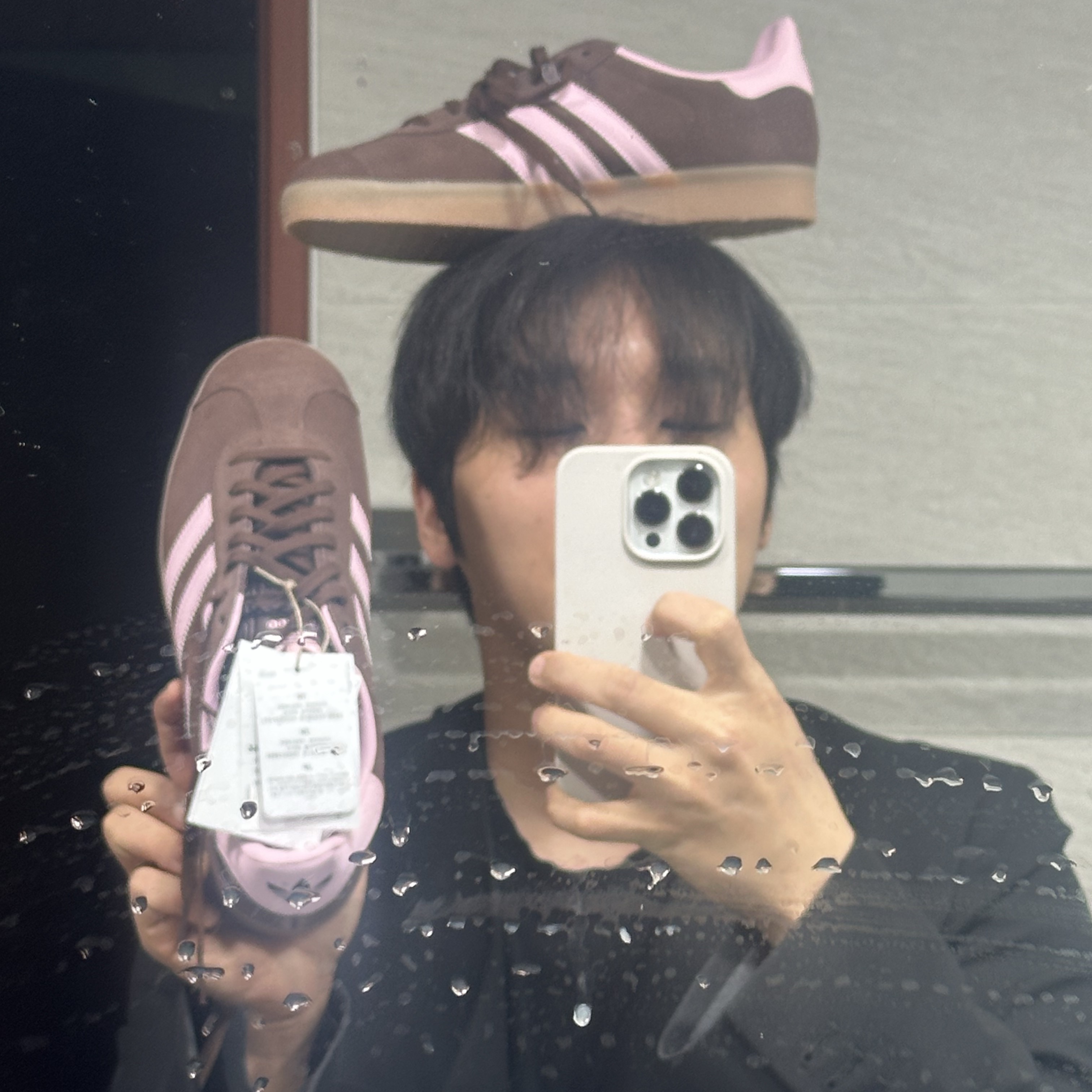 Adidas Gazelle Auburn Clear Pink 착용 스타일 - 2