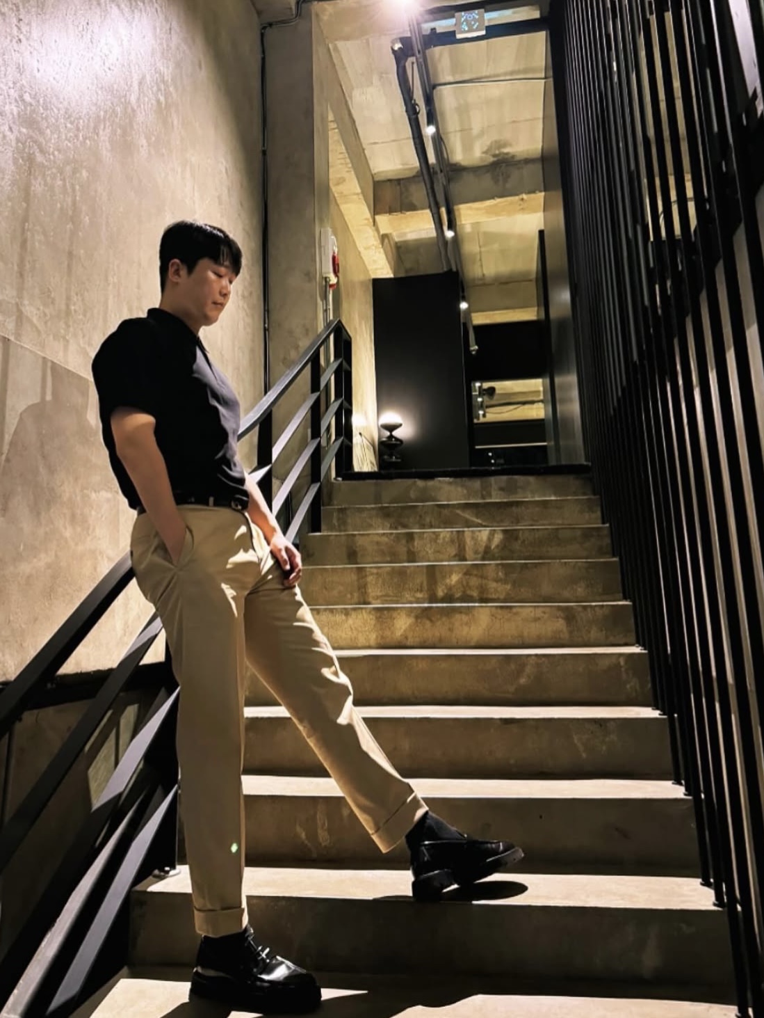 Cole Haan x Fragment American Classics Penny Loafer Black, Tom Ford Reversible T Belt Black 착용 스타일 - 2