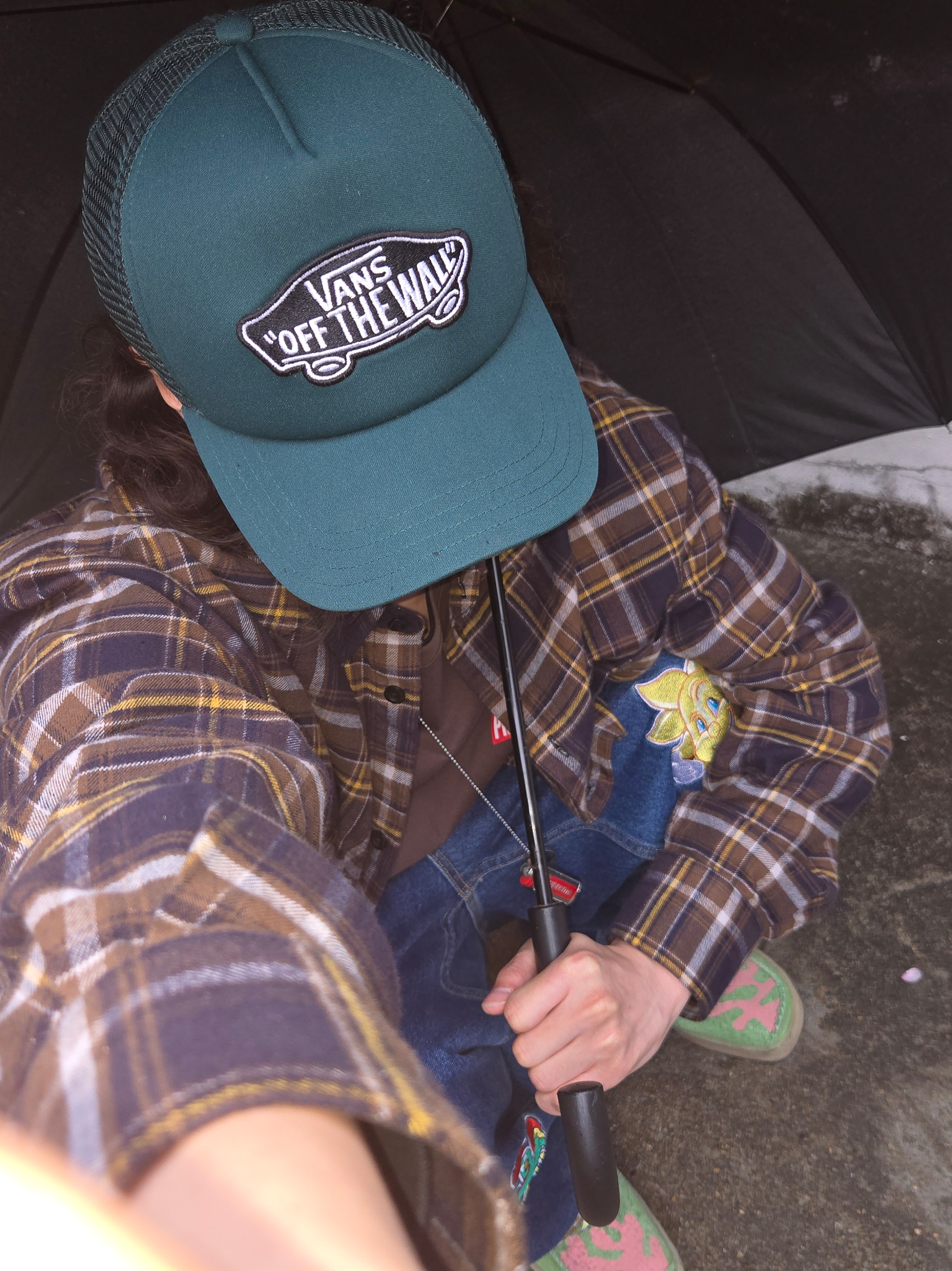 Clarks Originals x Salehe Bembury Lugger Cupsole Dark Green, Supreme Metal Lighter Holster - 19SS 착용 스타일