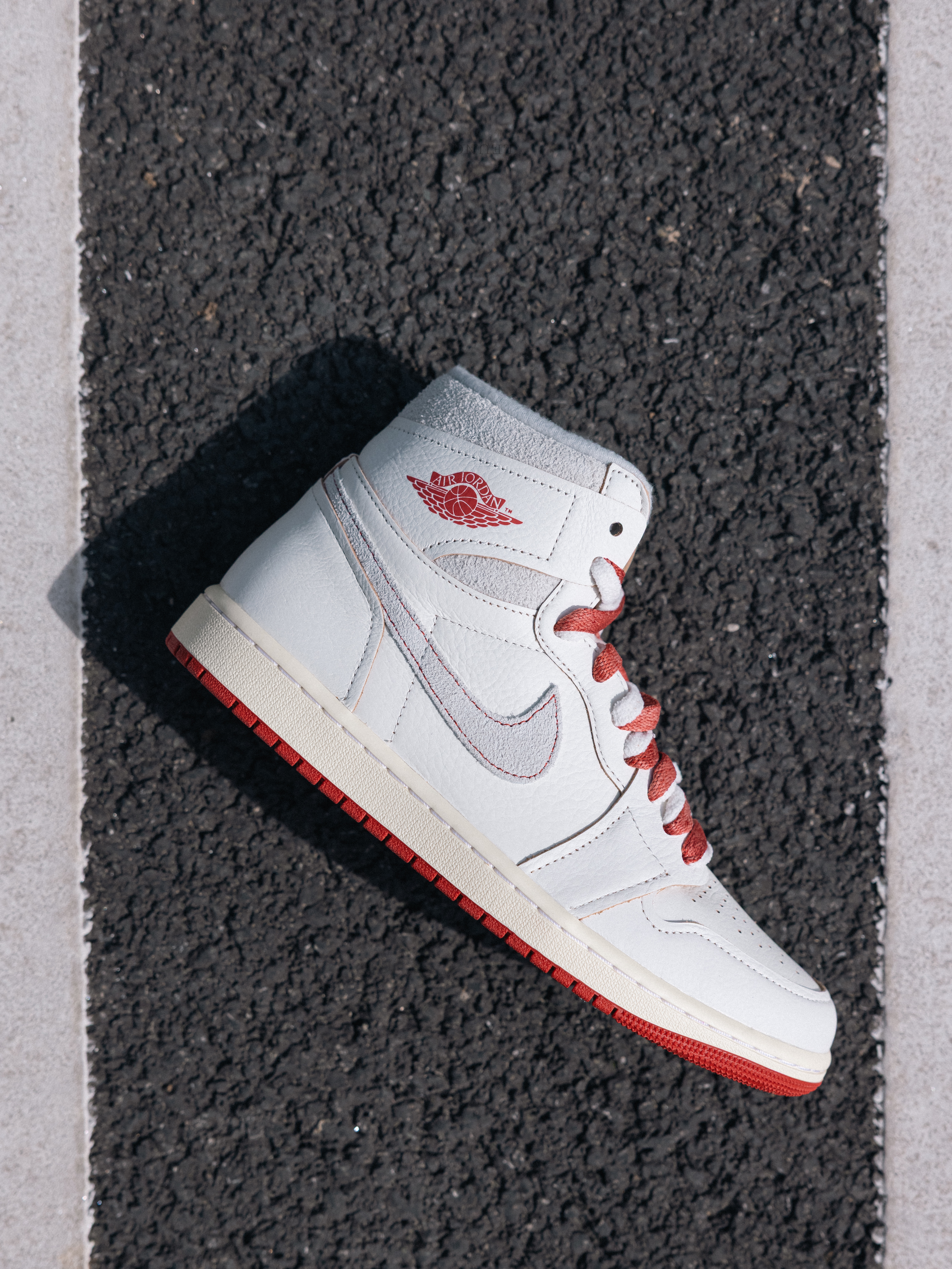 (W) Jordan 1 Retro High OG Rare Air 착용 스타일 - 3