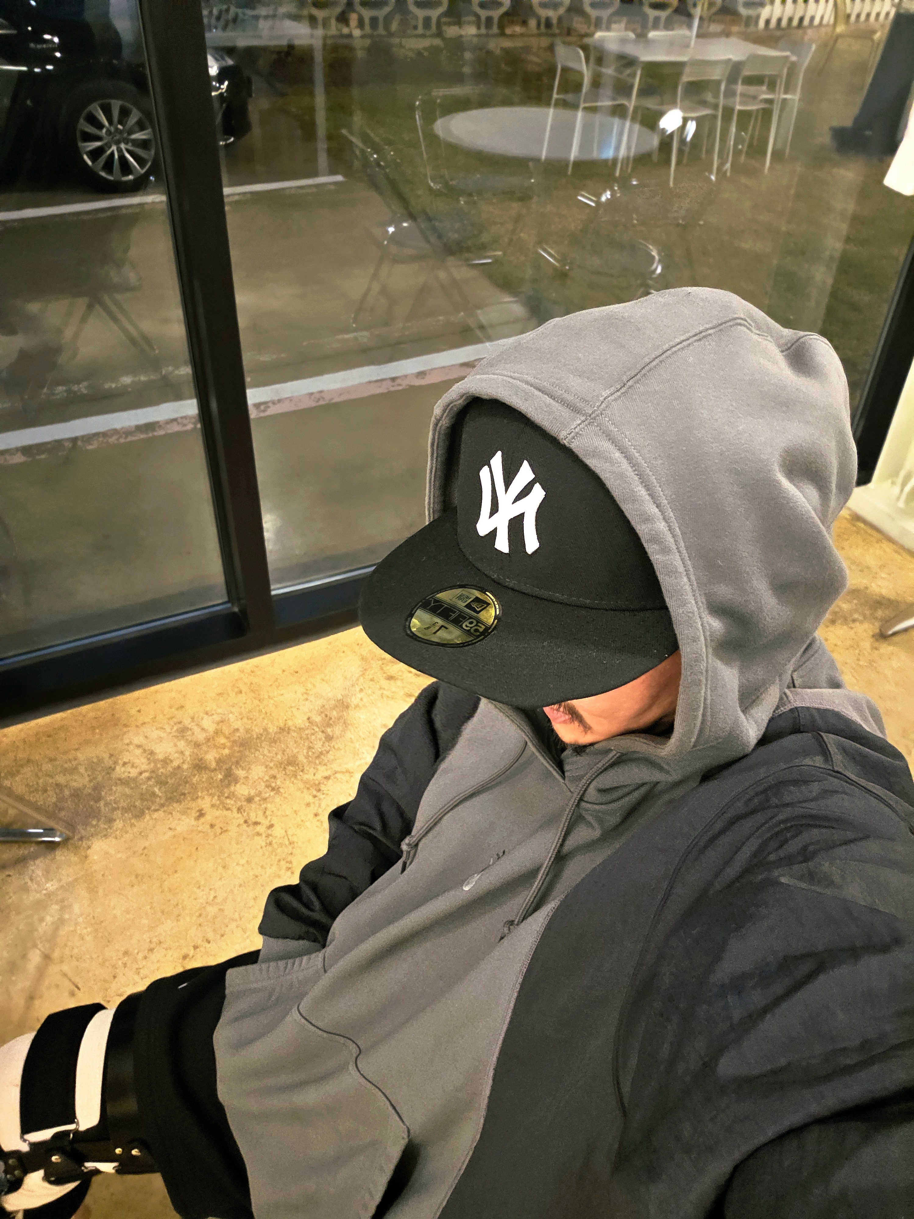 Nike NSW Hoodie BRS Iron Grey, Nike NRG Solo Swoosh Fleece Shorts Black - Asia 착용 스타일 - 3